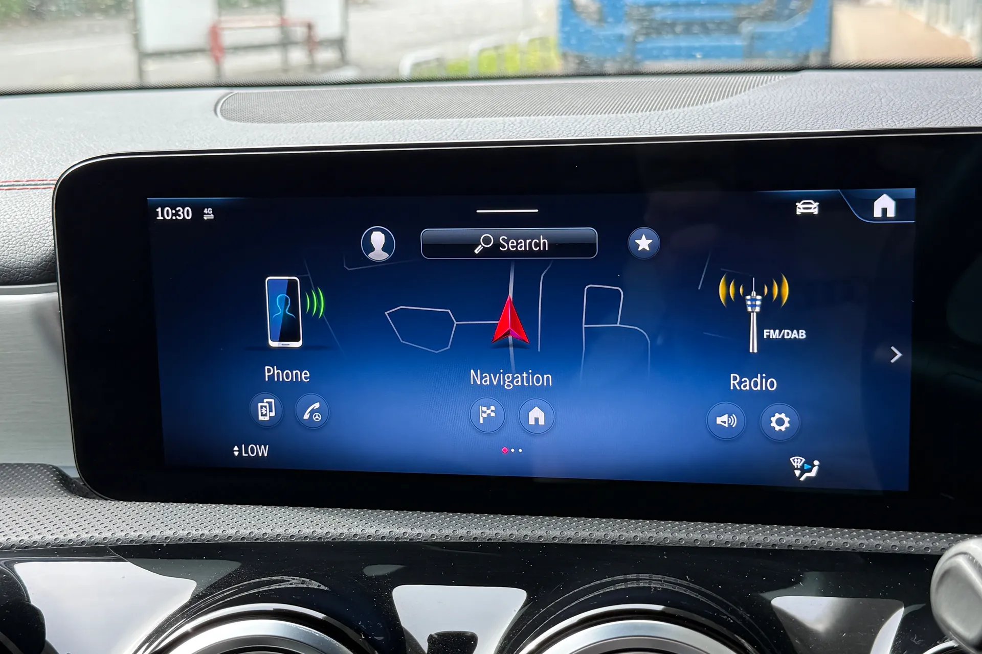 MERCEDES-BENZ CLA thumbnail image number 29