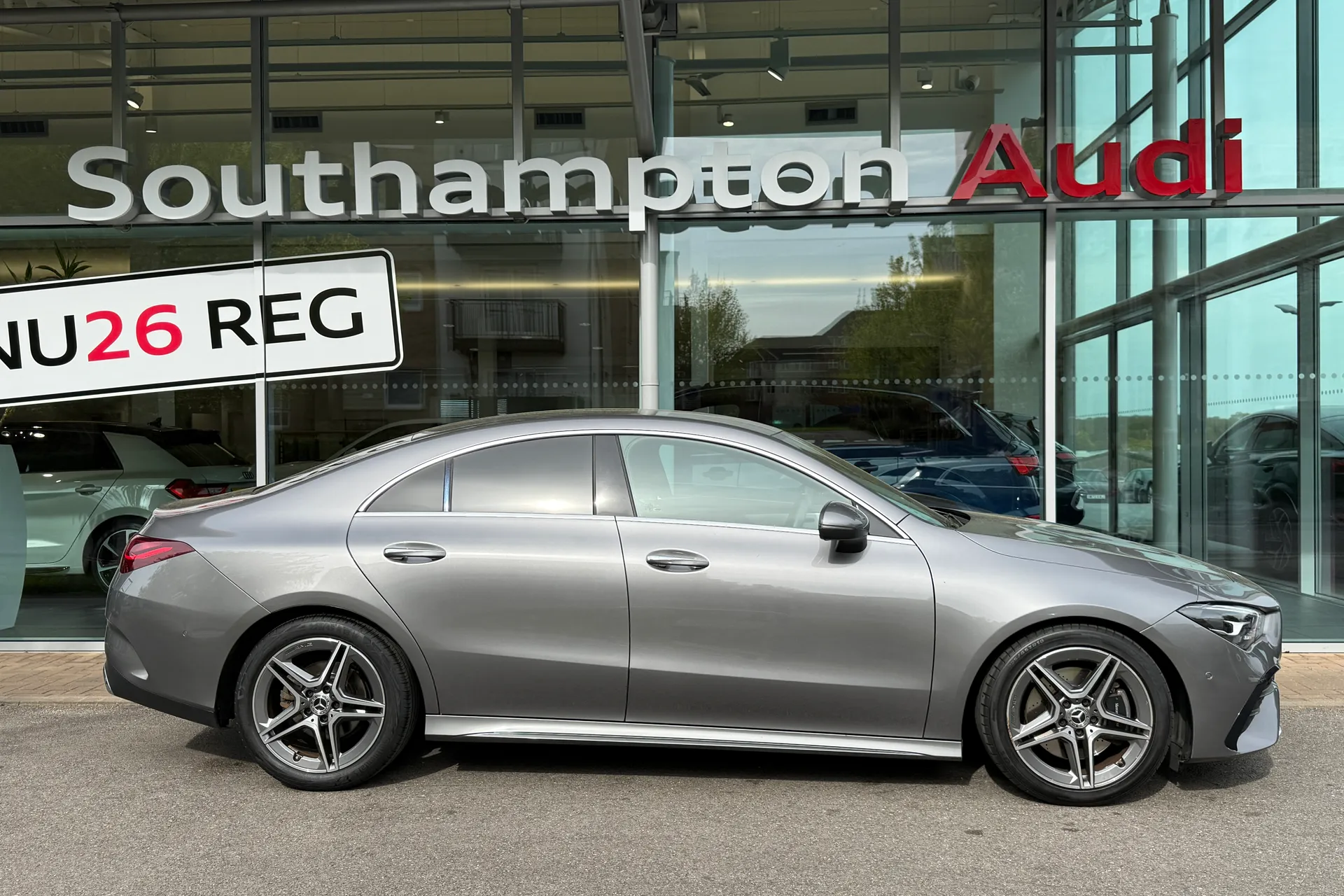 MERCEDES-BENZ CLA thumbnail image number 2