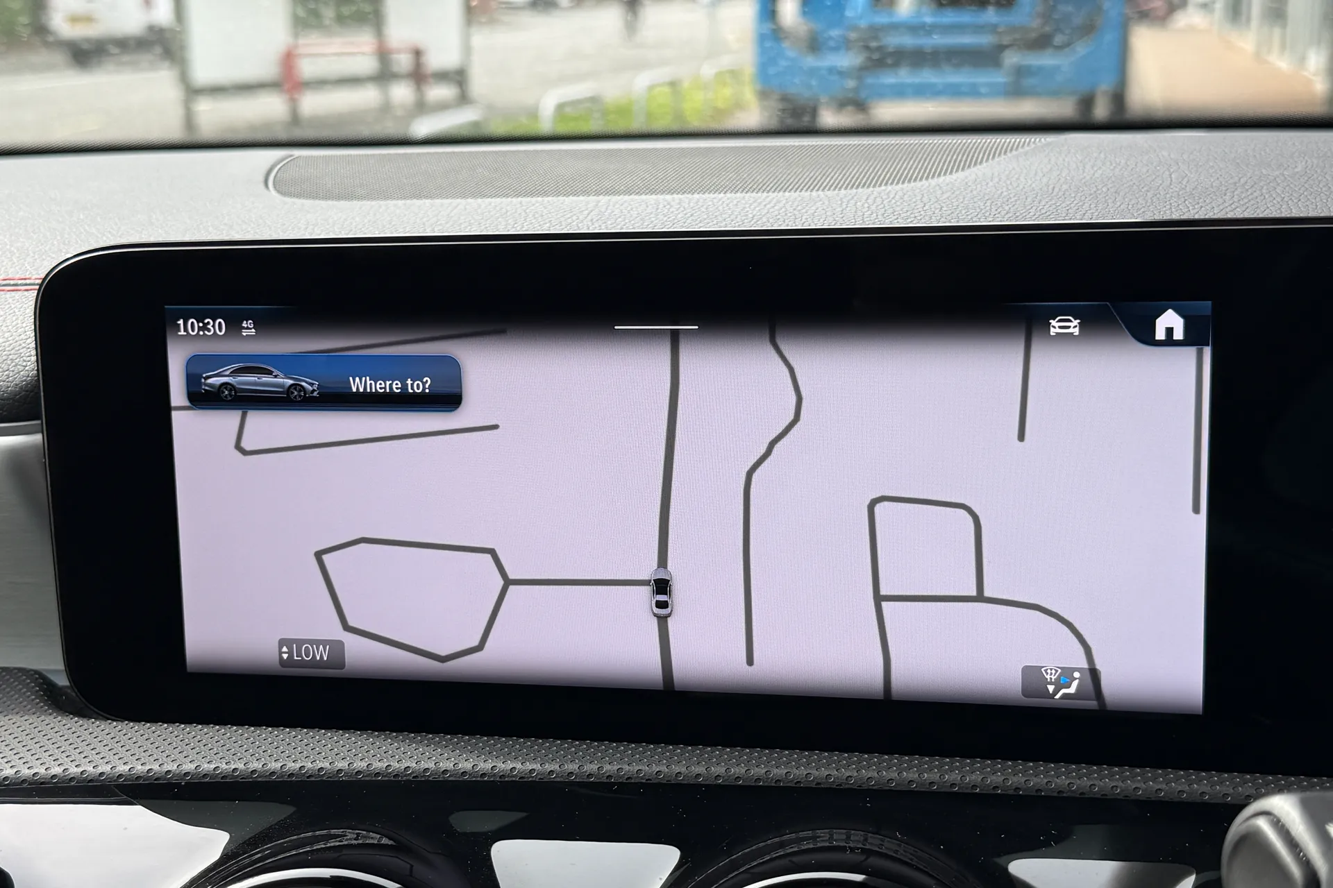 MERCEDES-BENZ CLA thumbnail image number 4