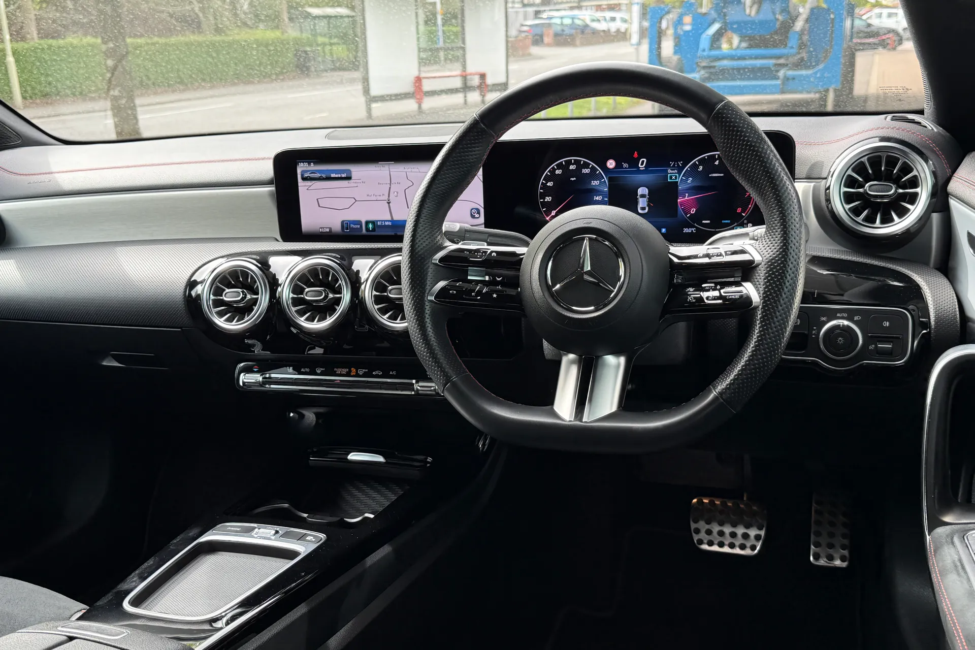 MERCEDES-BENZ CLA thumbnail image number 36