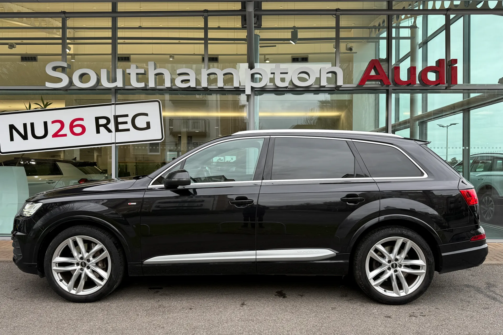 Audi Q7 thumbnail image number 57