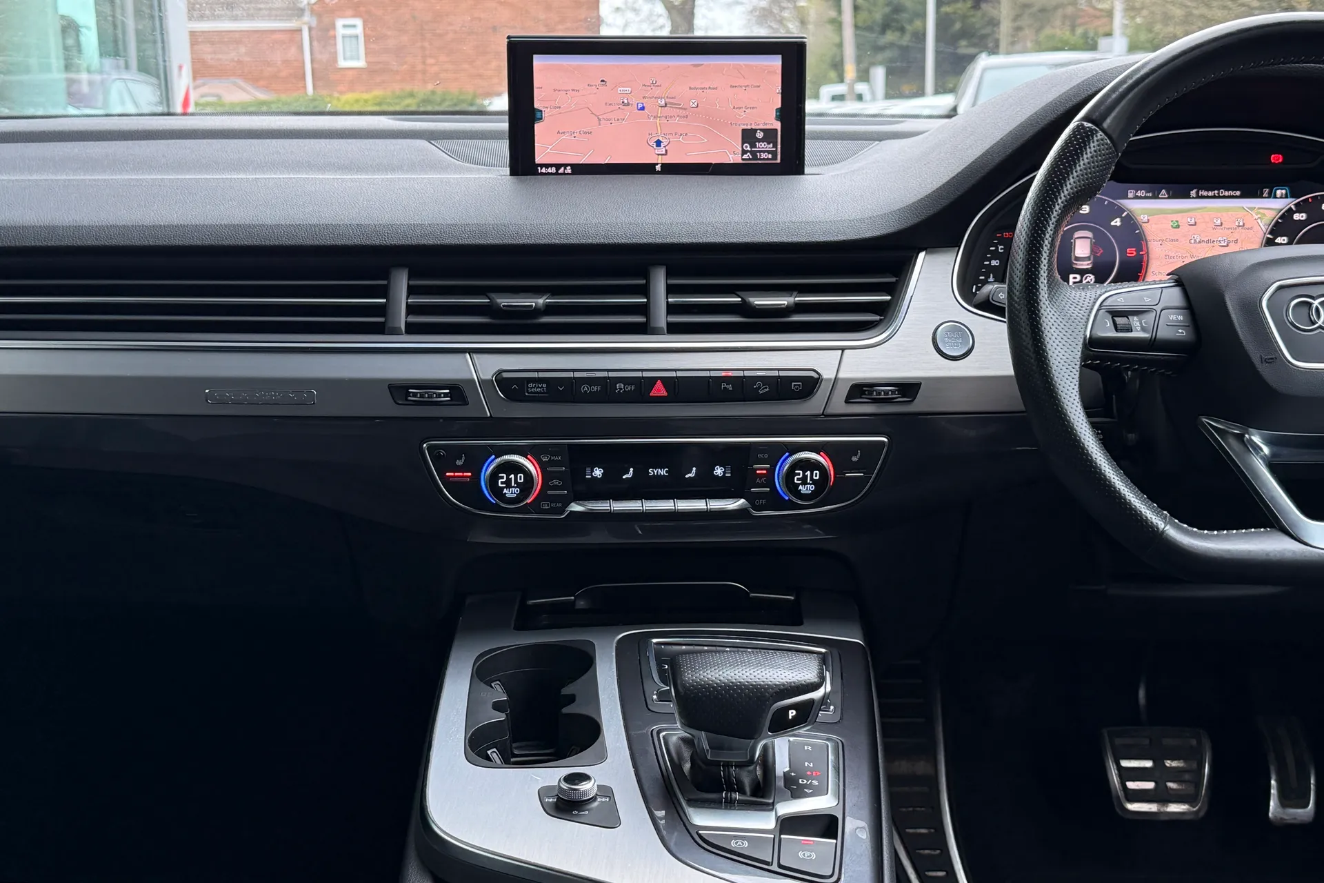 Audi Q7 thumbnail image number 41