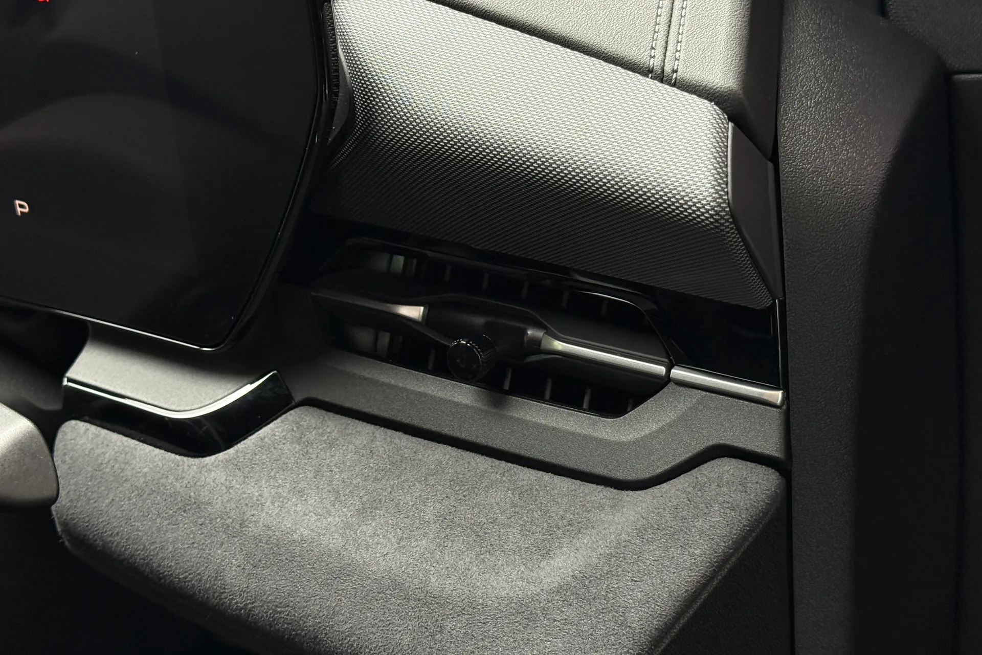 Audi Q6 thumbnail image number 55