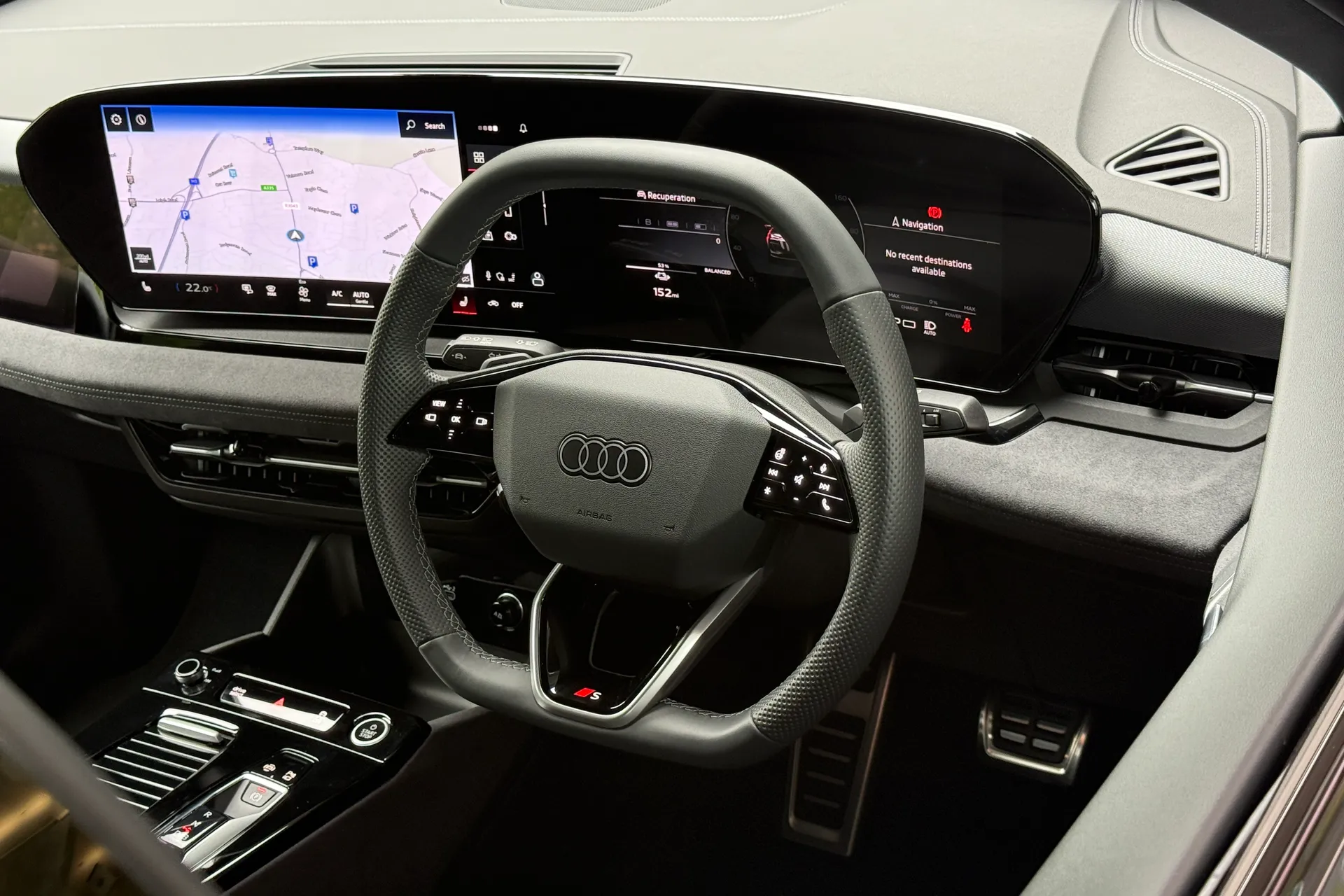 Audi Q6 thumbnail image number 33