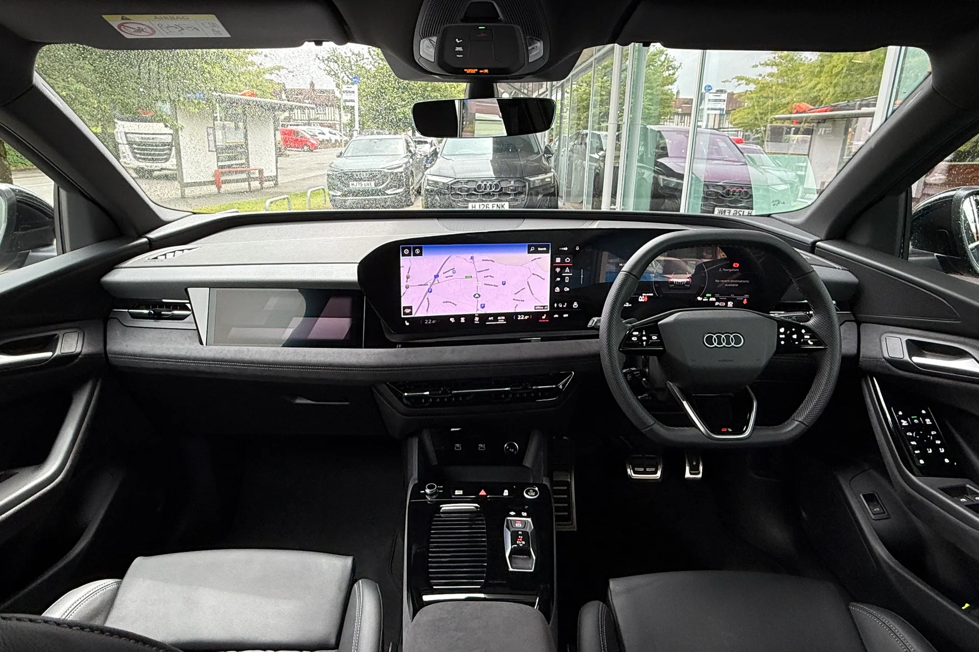 Audi Q6 thumbnail image number 3
