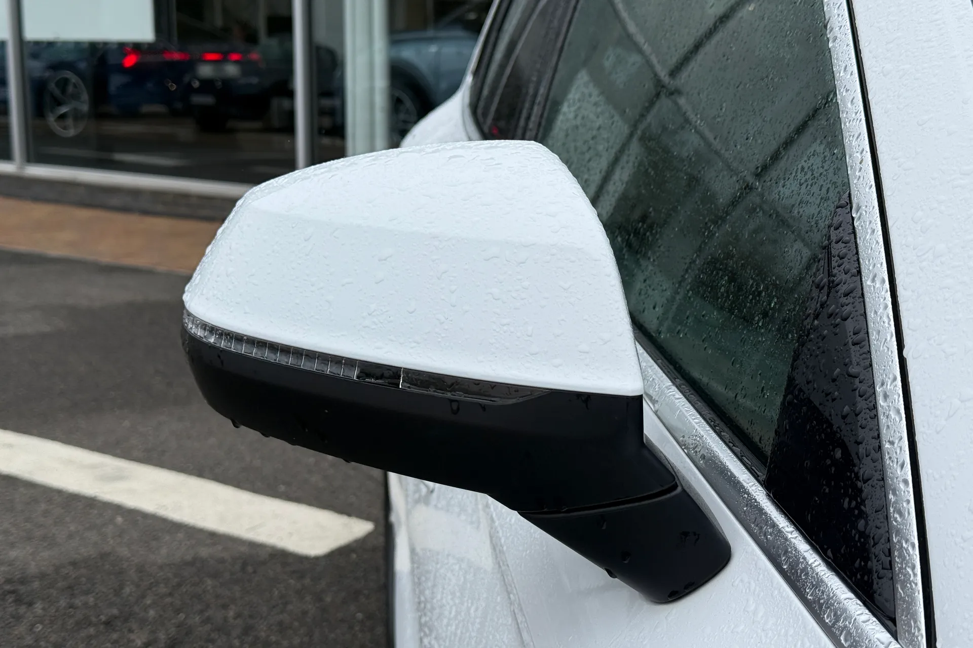 Audi Q5 thumbnail image number 9