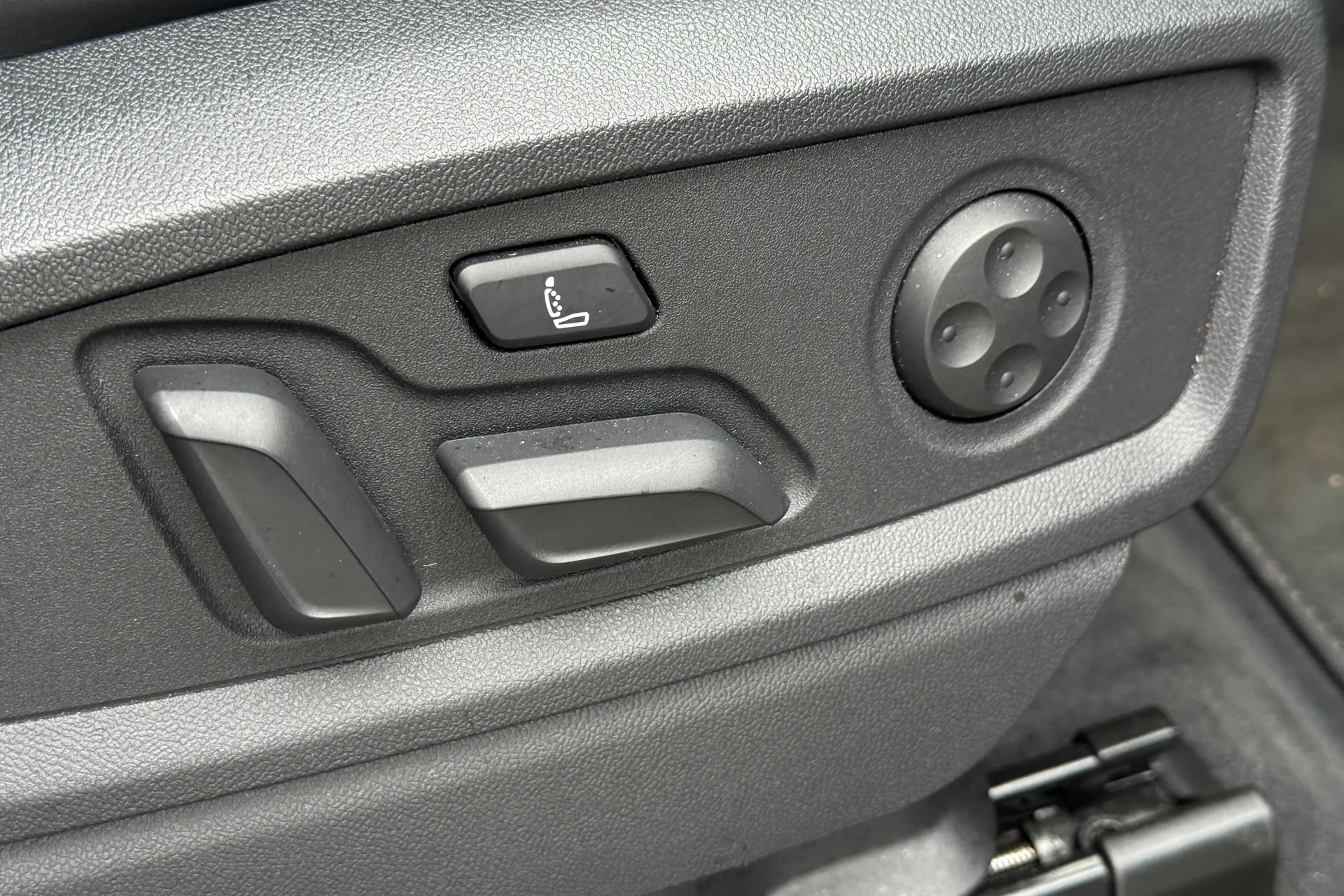 Audi Q5 thumbnail image number 11