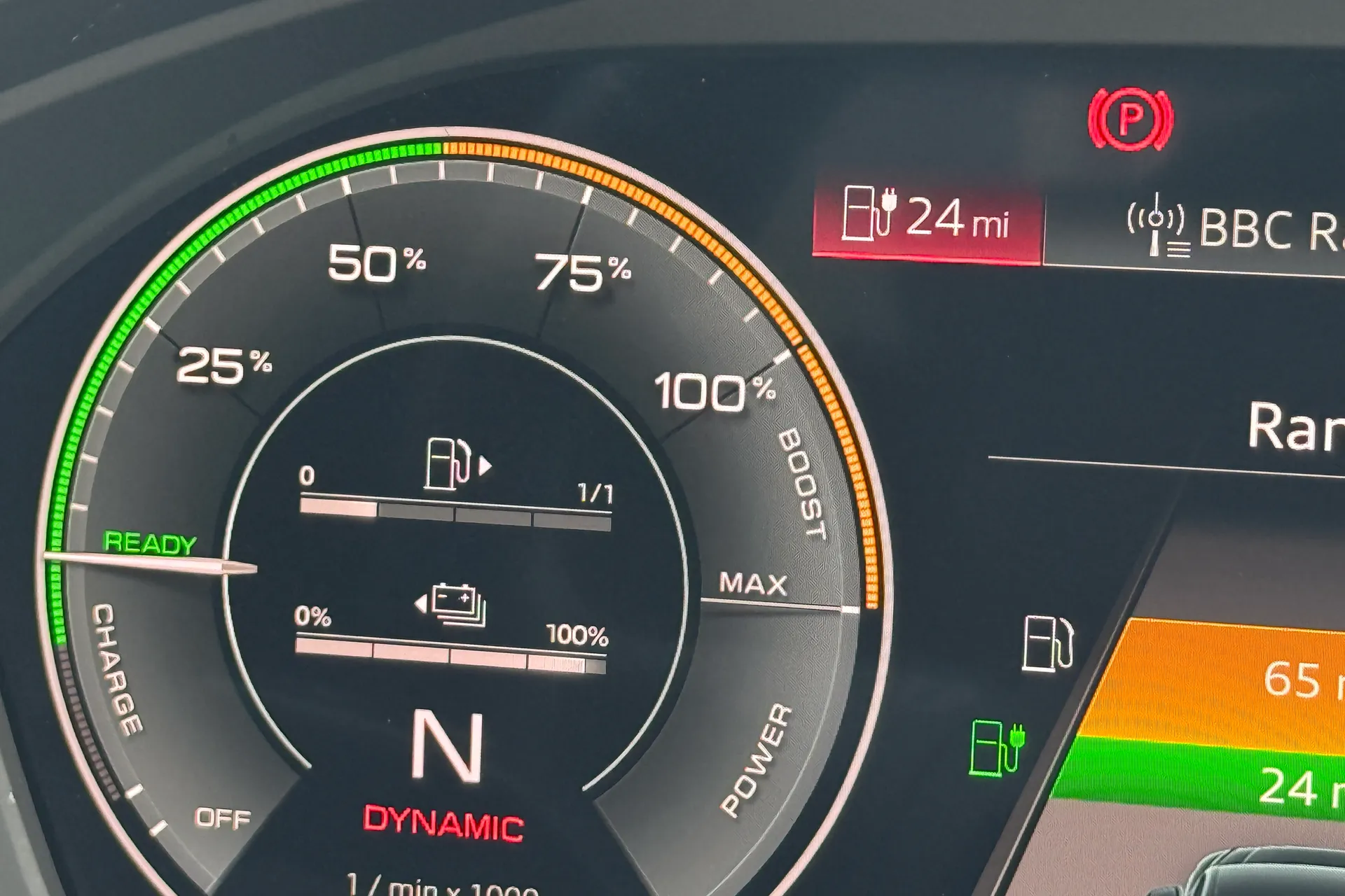 Audi Q5 thumbnail image number 19