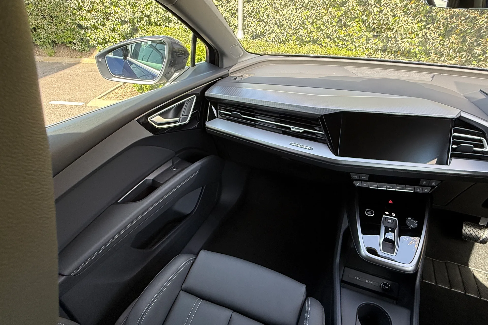 Audi Q4 e-tron thumbnail image number 44