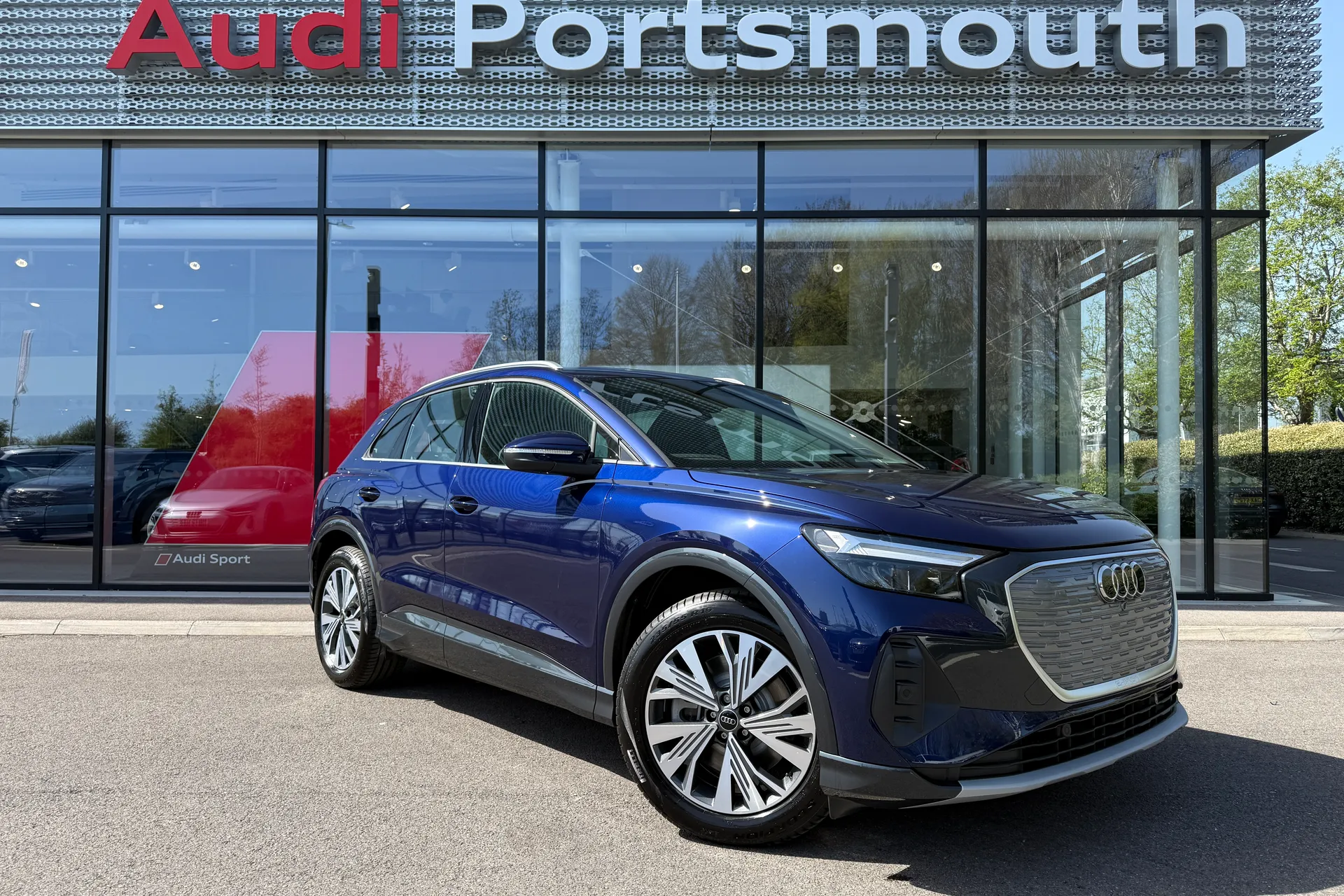 Audi Q4 e-tron focused image