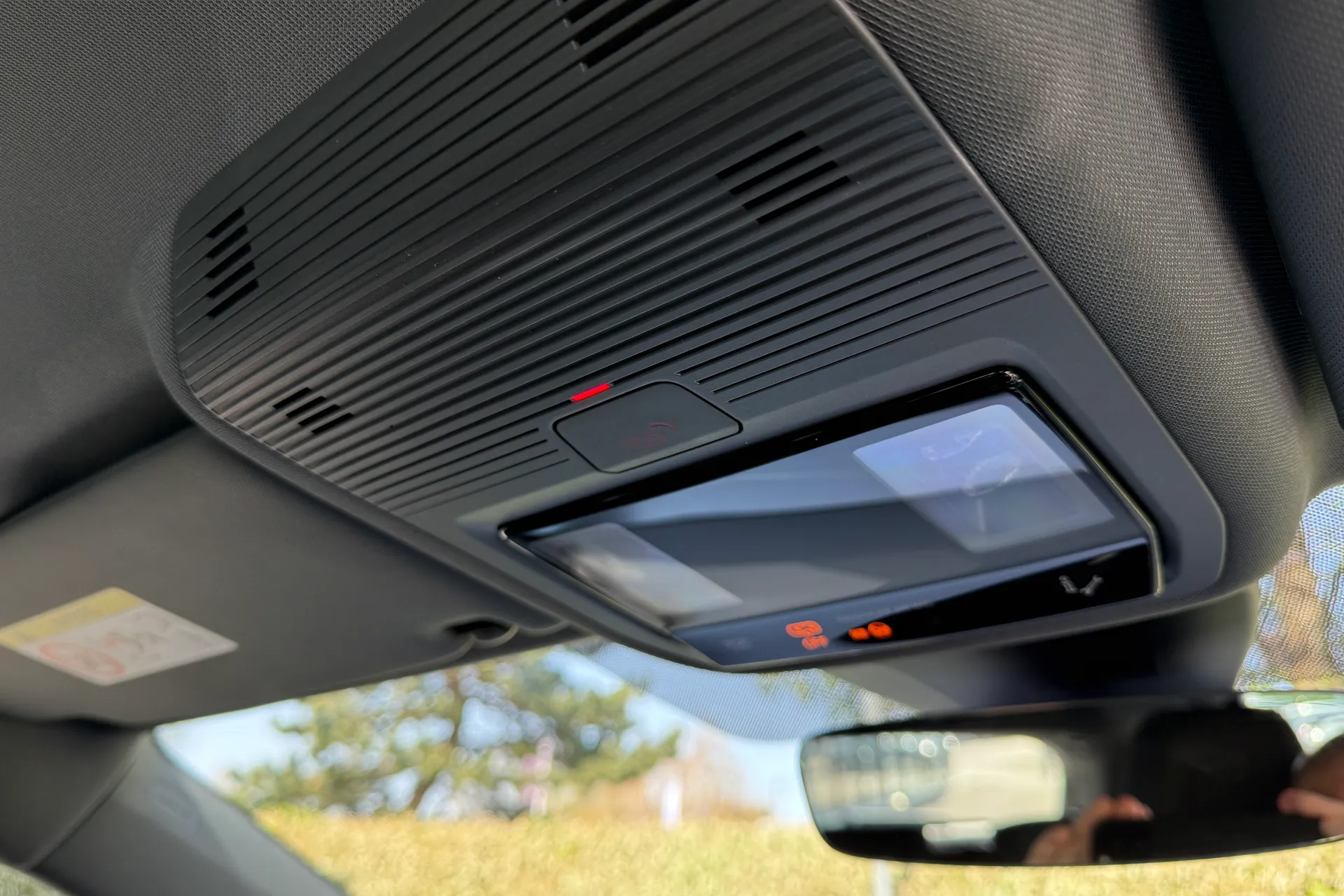 Audi Q4 e-tron thumbnail image number 18