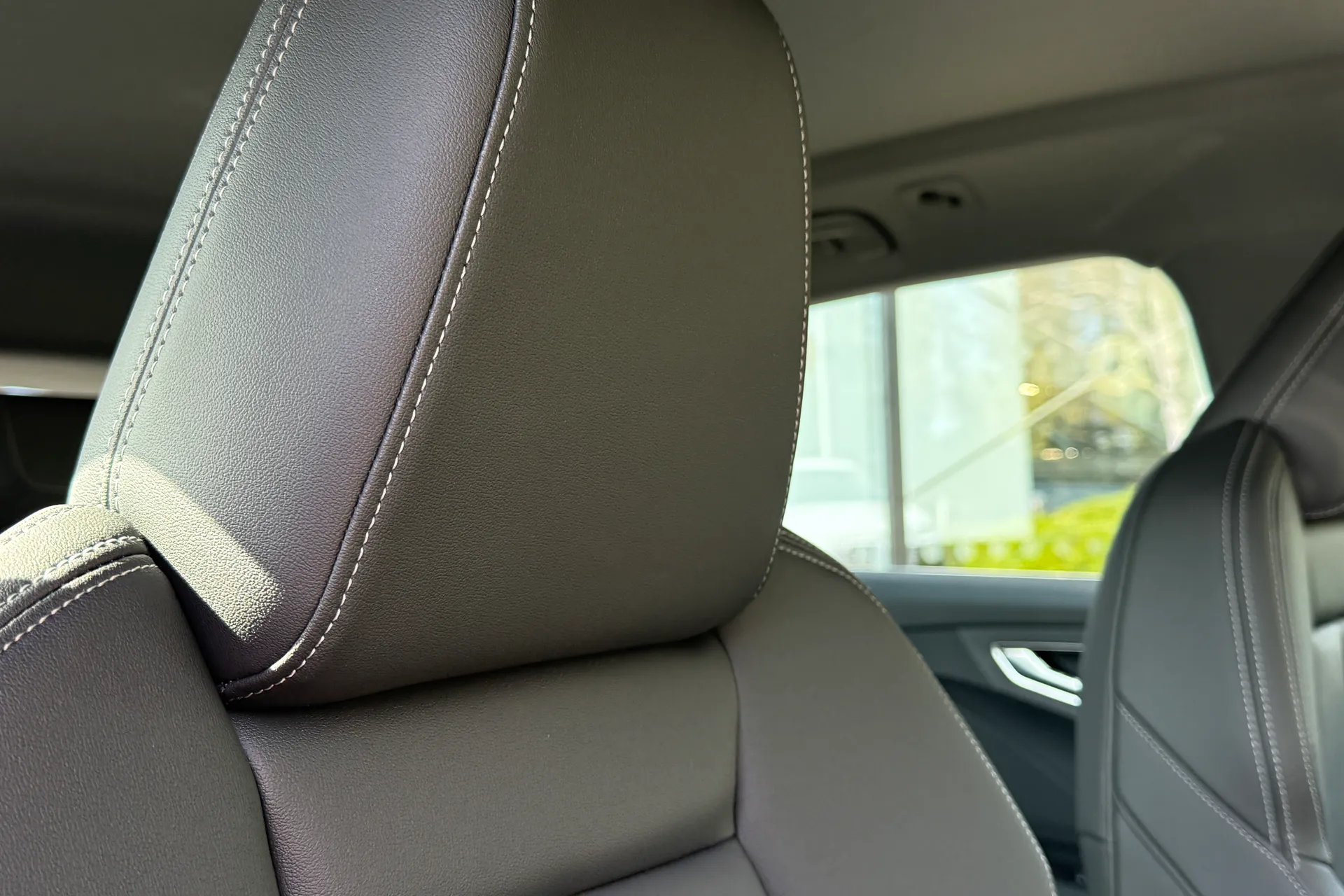 Audi Q4 e-tron thumbnail image number 31