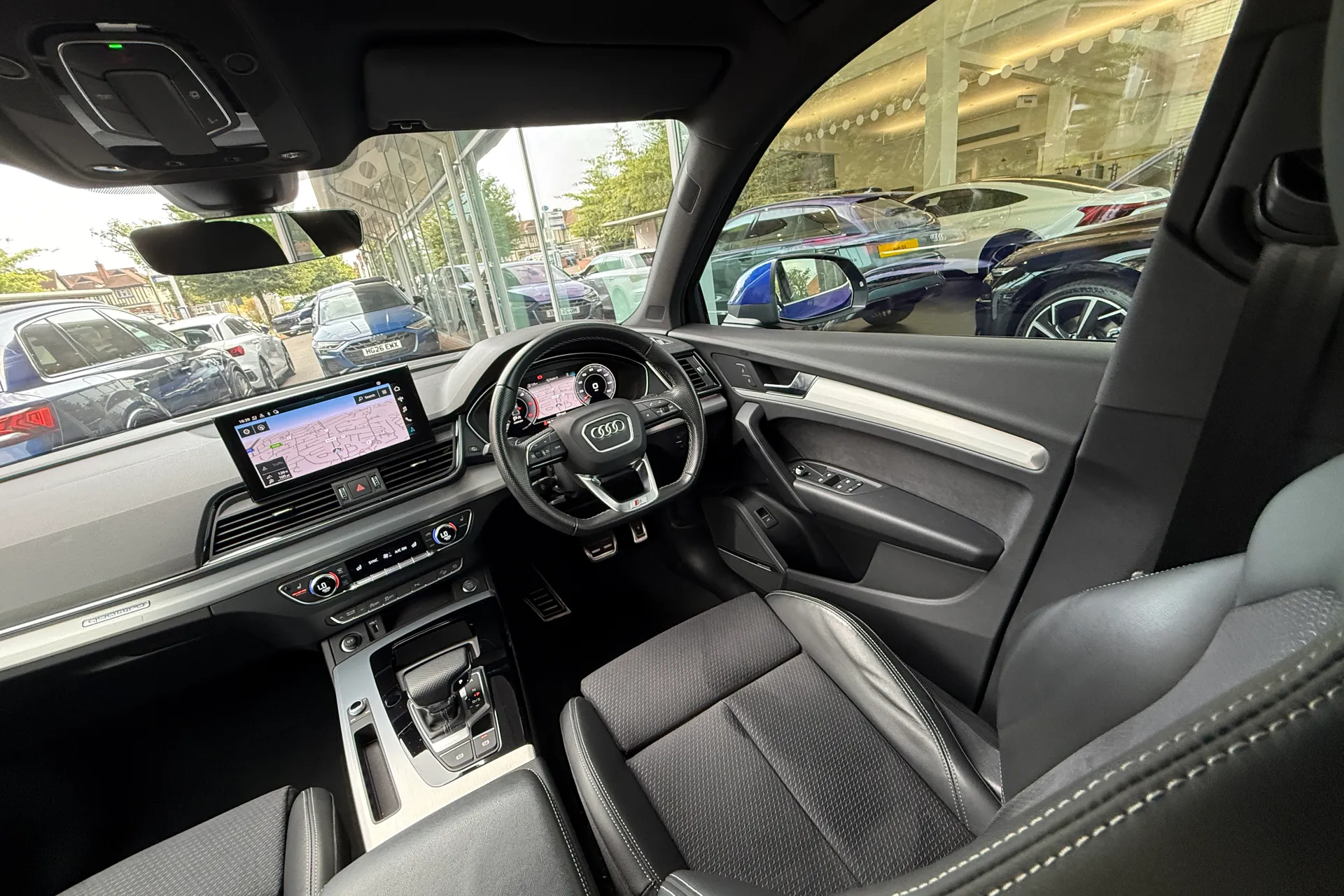 Audi Q5 thumbnail image number 45