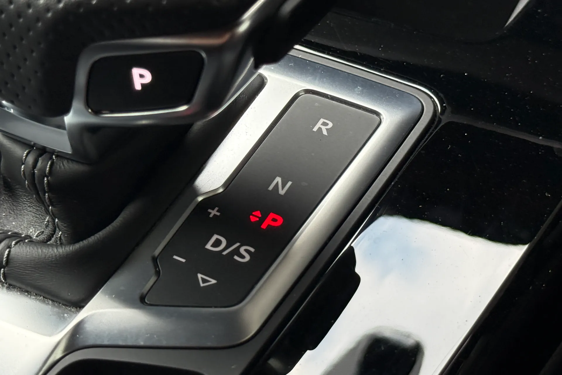 Audi Q5 thumbnail image number 27