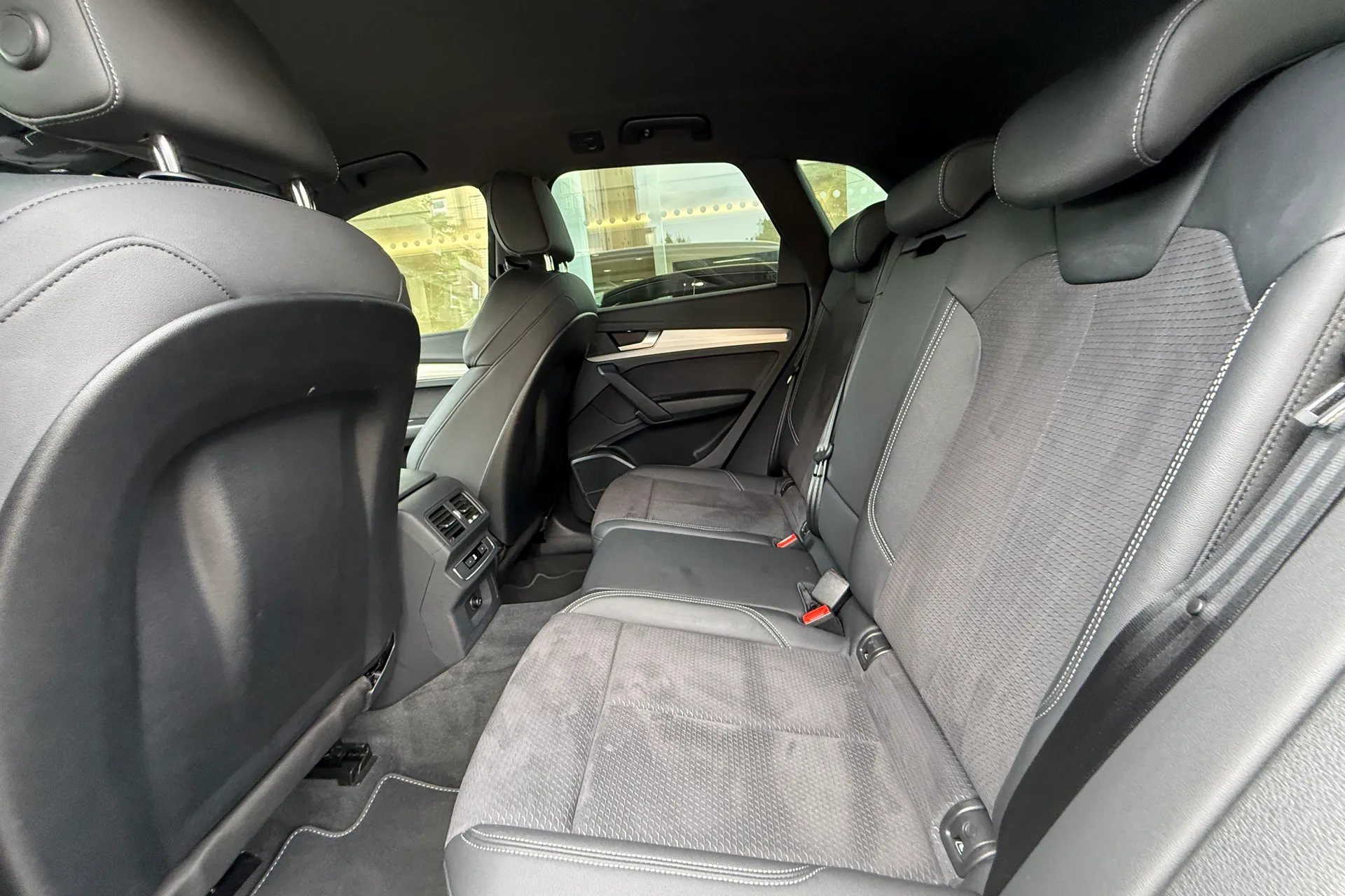 Audi Q5 thumbnail image number 54