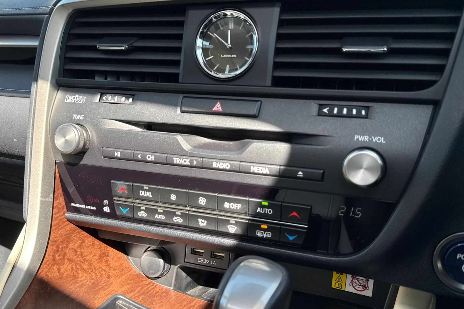 LEXUS RX thumbnail image number 27