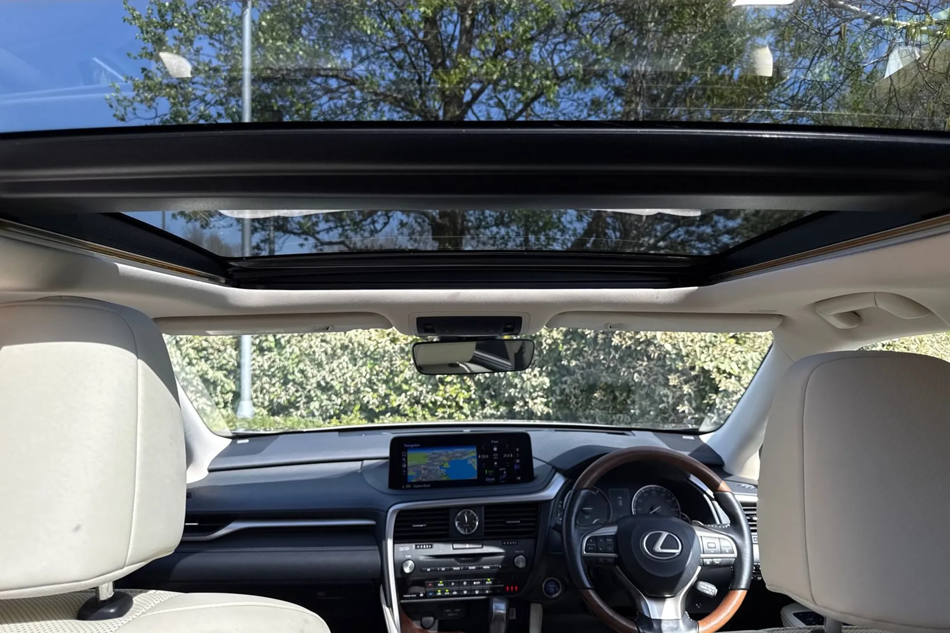 LEXUS RX thumbnail image number 57