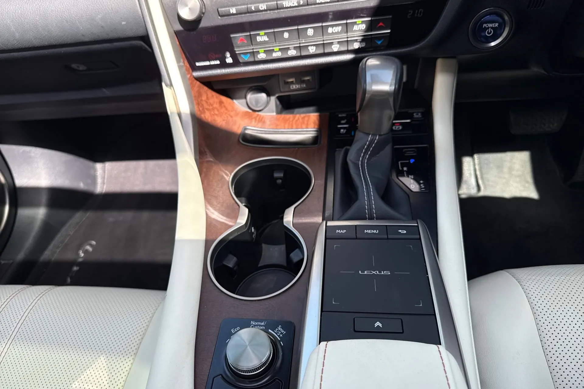 LEXUS RX thumbnail image number 50