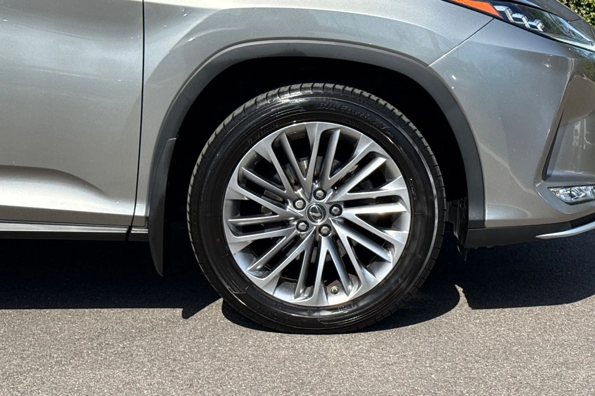 LEXUS RX thumbnail image number 21