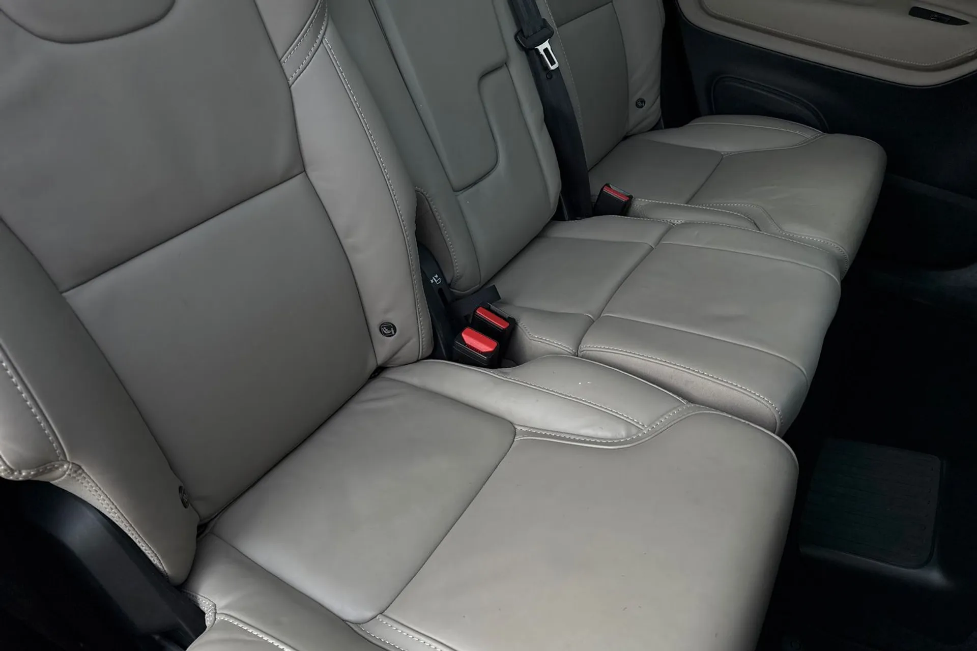 Volvo XC90 thumbnail image number 27