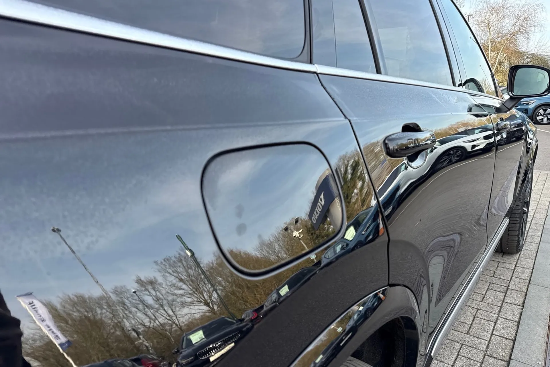 Volvo XC90 thumbnail image number 21