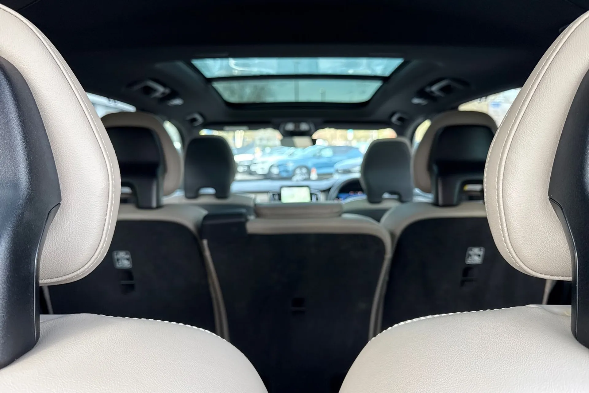 Volvo XC90 thumbnail image number 24