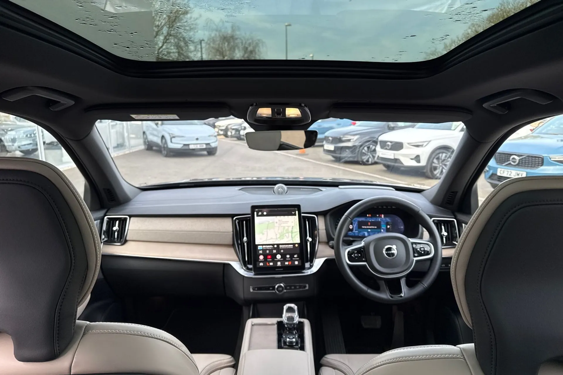 Volvo XC90 thumbnail image number 3