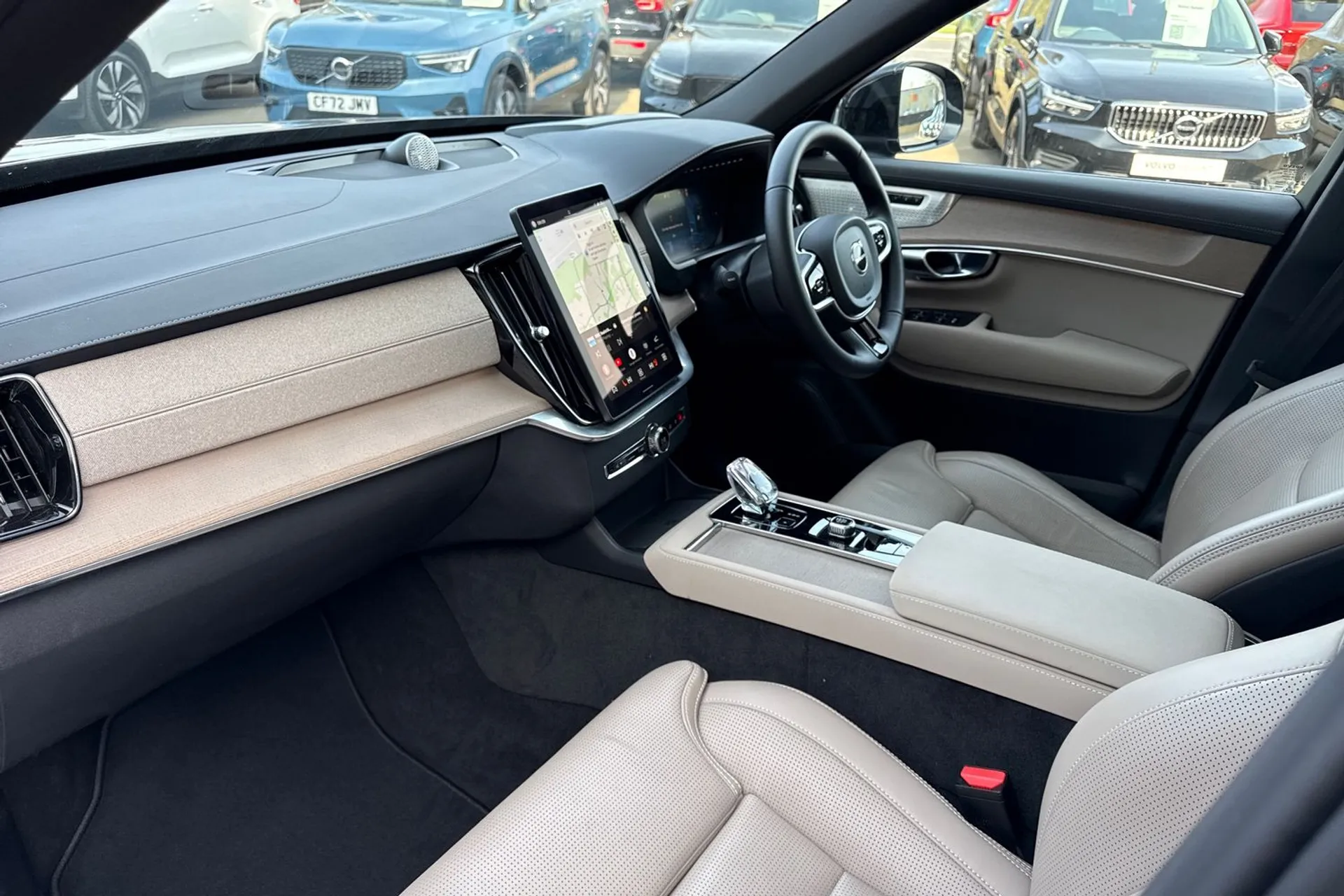 Volvo XC90 thumbnail image number 29