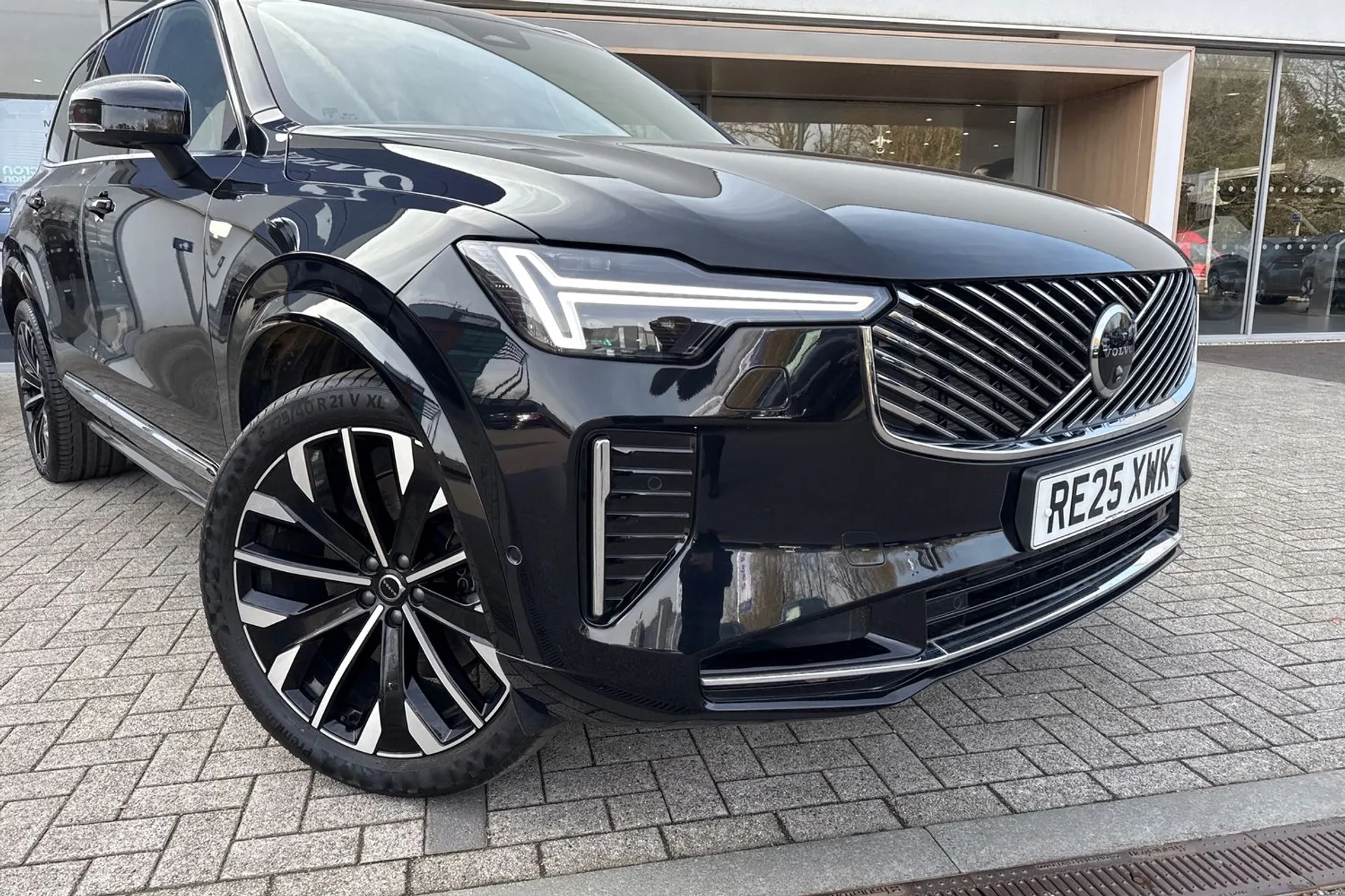 Volvo XC90 thumbnail image number 9