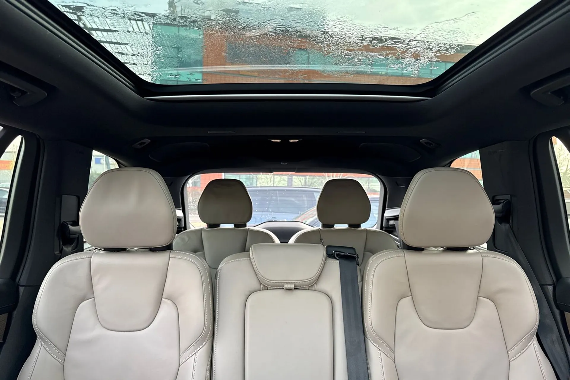 Volvo XC90 thumbnail image number 8