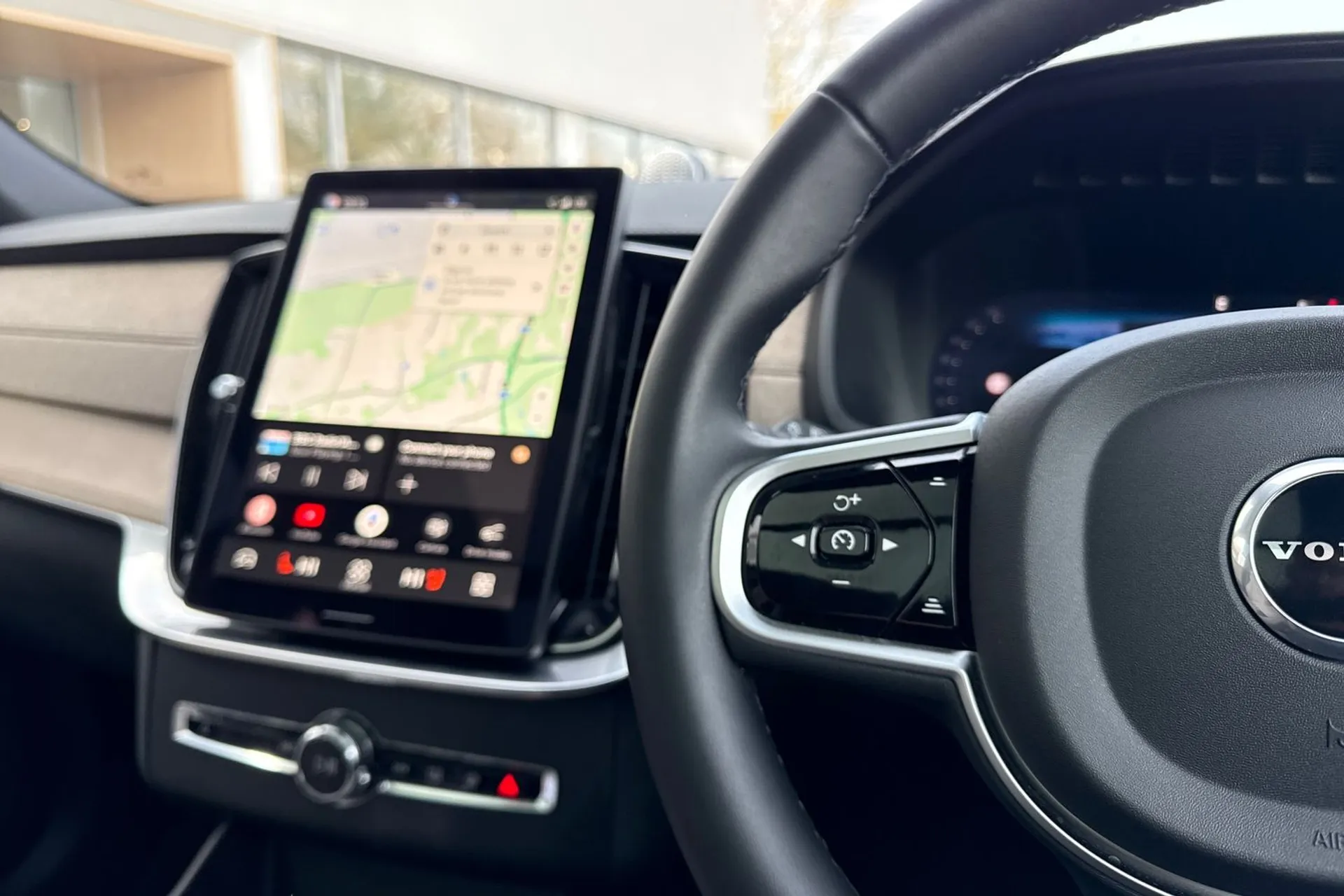 Volvo XC90 thumbnail image number 38