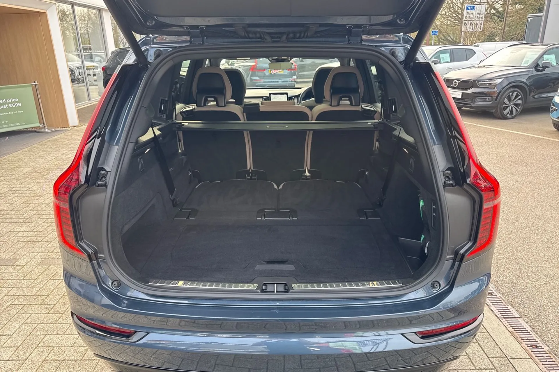 Volvo XC90 thumbnail image number 21