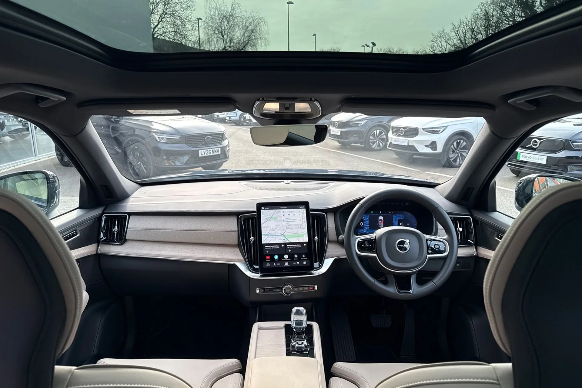 Volvo XC90 thumbnail image number 3