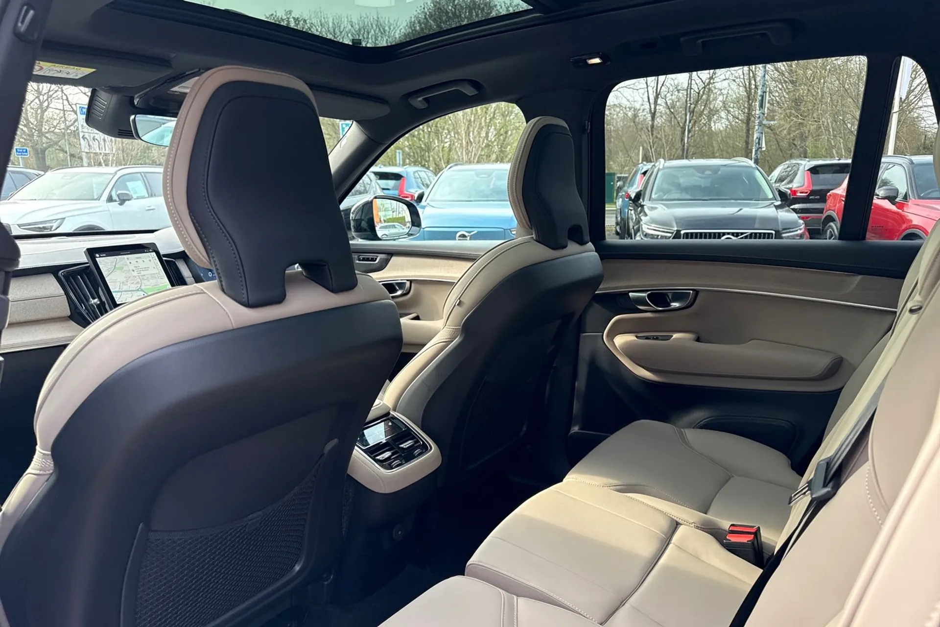 Volvo XC90 thumbnail image number 33