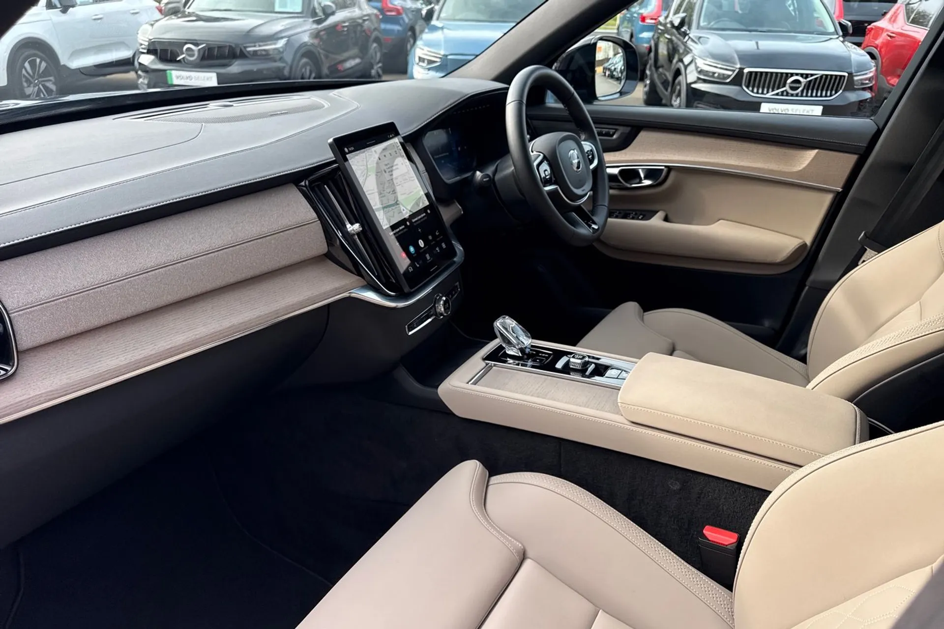 Volvo XC90 thumbnail image number 29