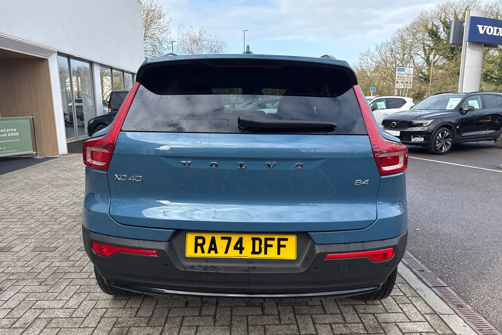 Volvo XC40 thumbnail image number 9