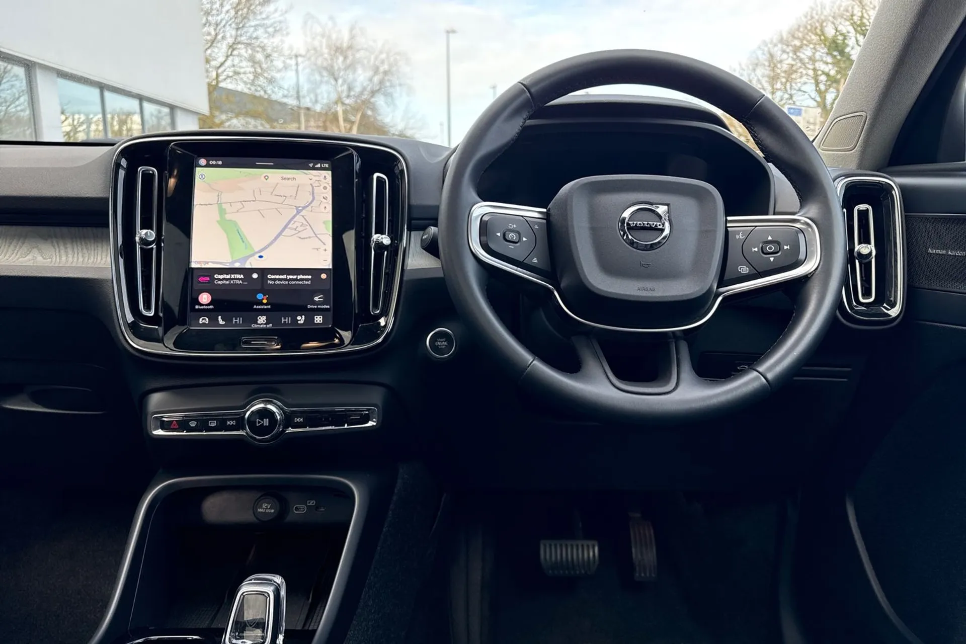 Volvo XC40 thumbnail image number 34