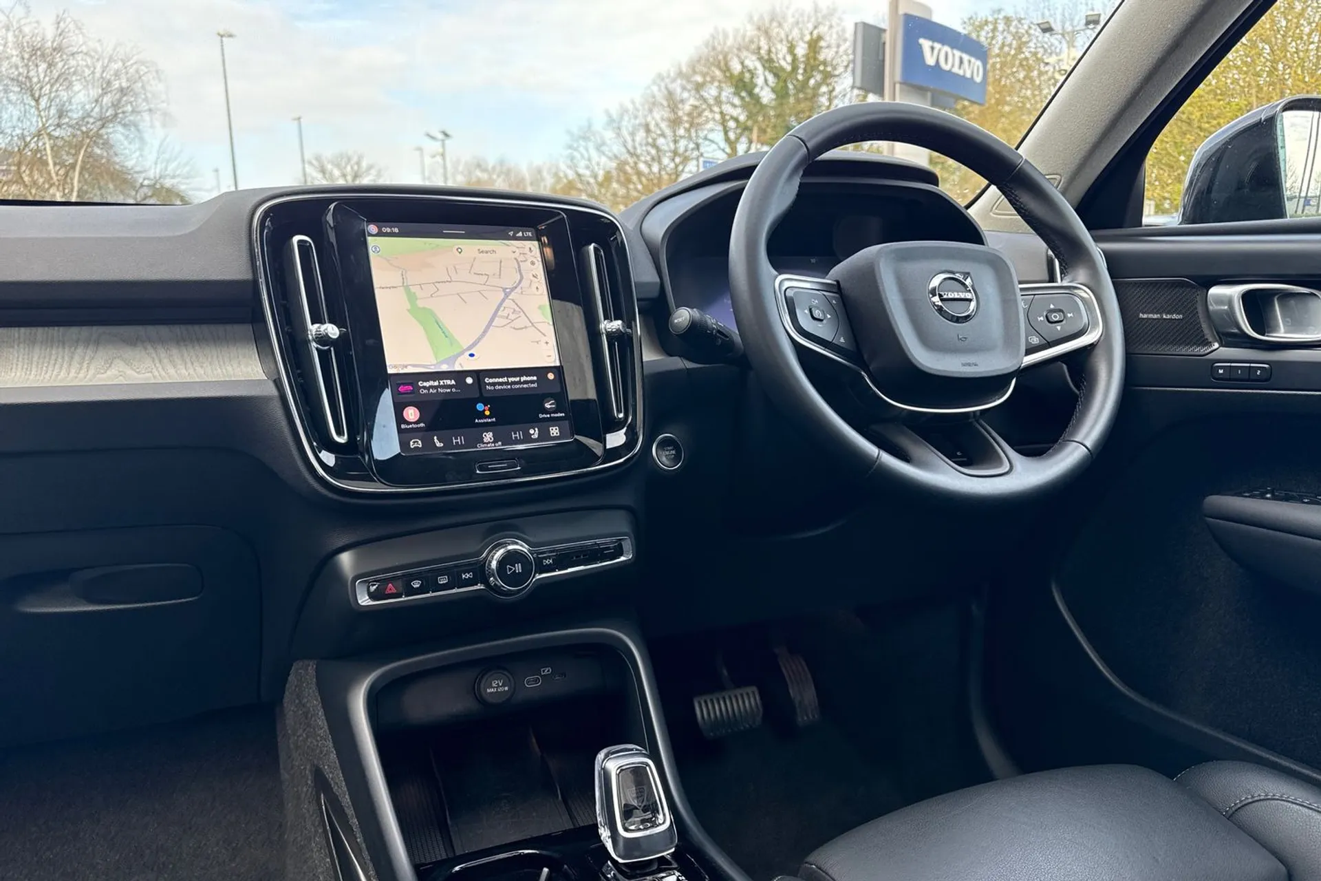 Volvo XC40 thumbnail image number 35