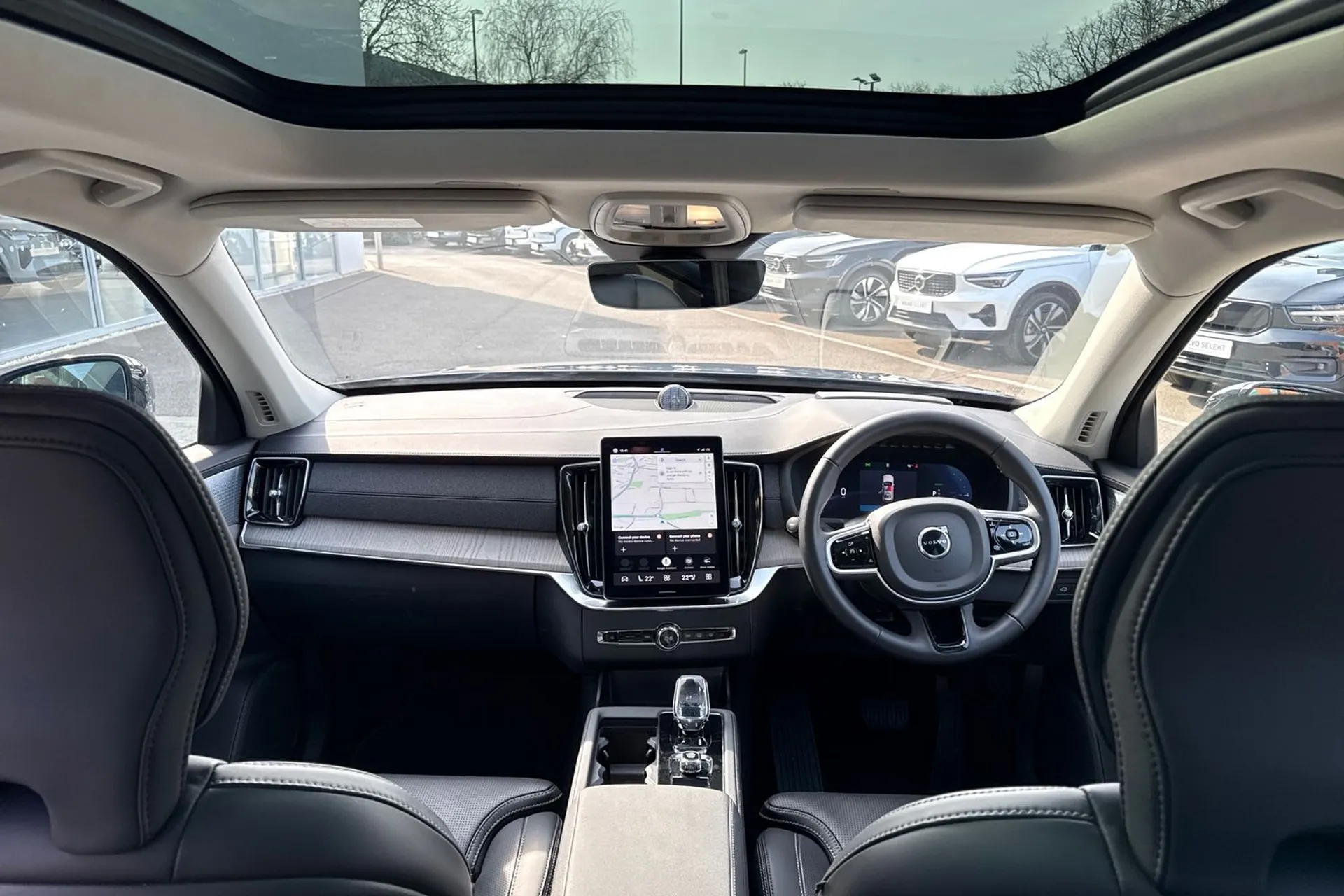 Volvo XC90 thumbnail image number 3