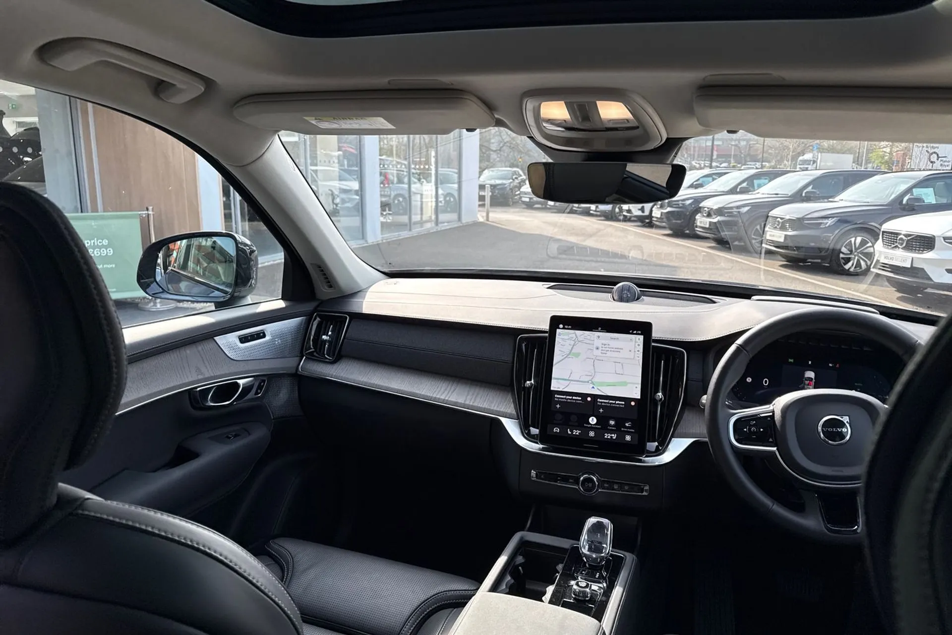 Volvo XC90 thumbnail image number 32