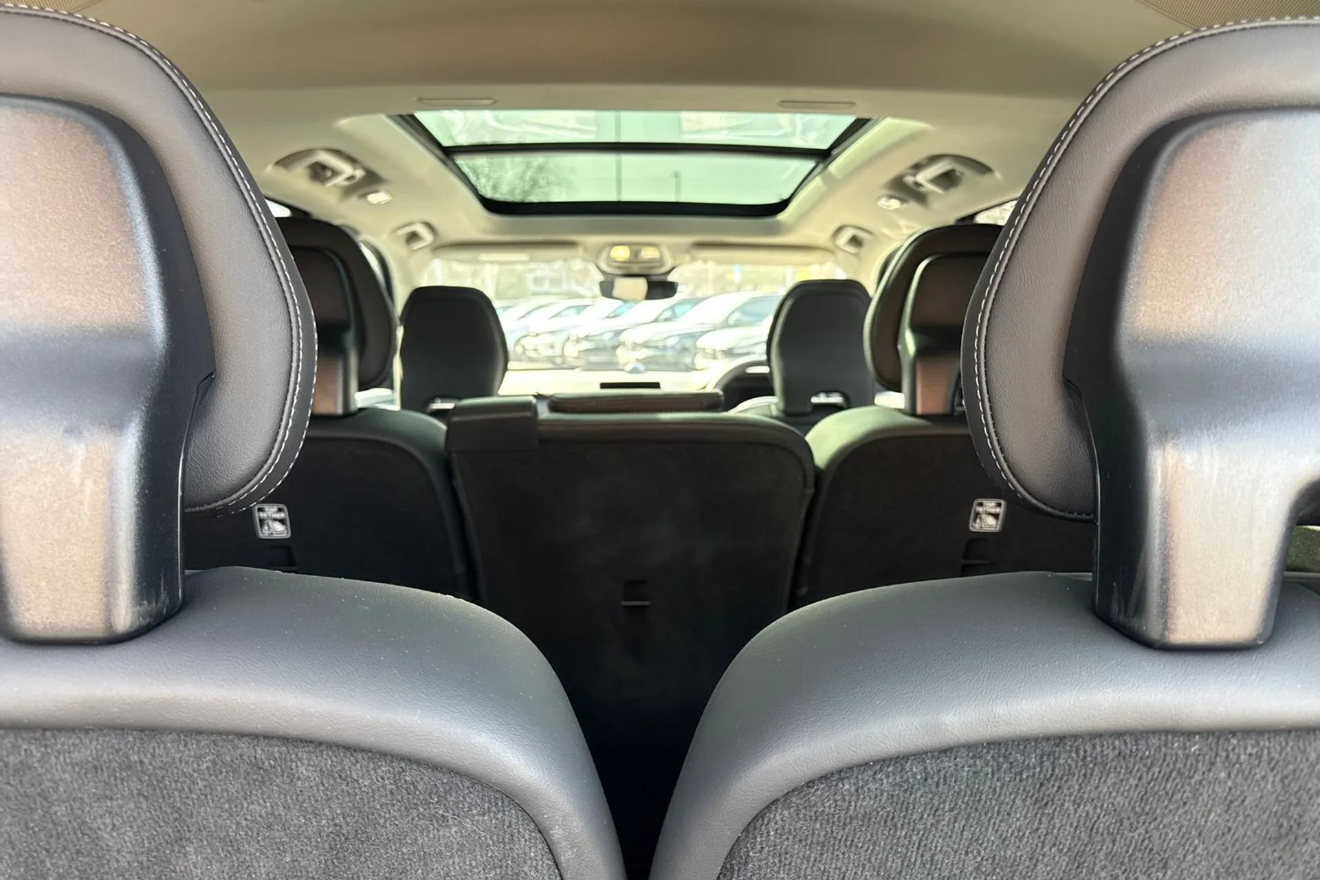 Volvo XC90 thumbnail image number 22