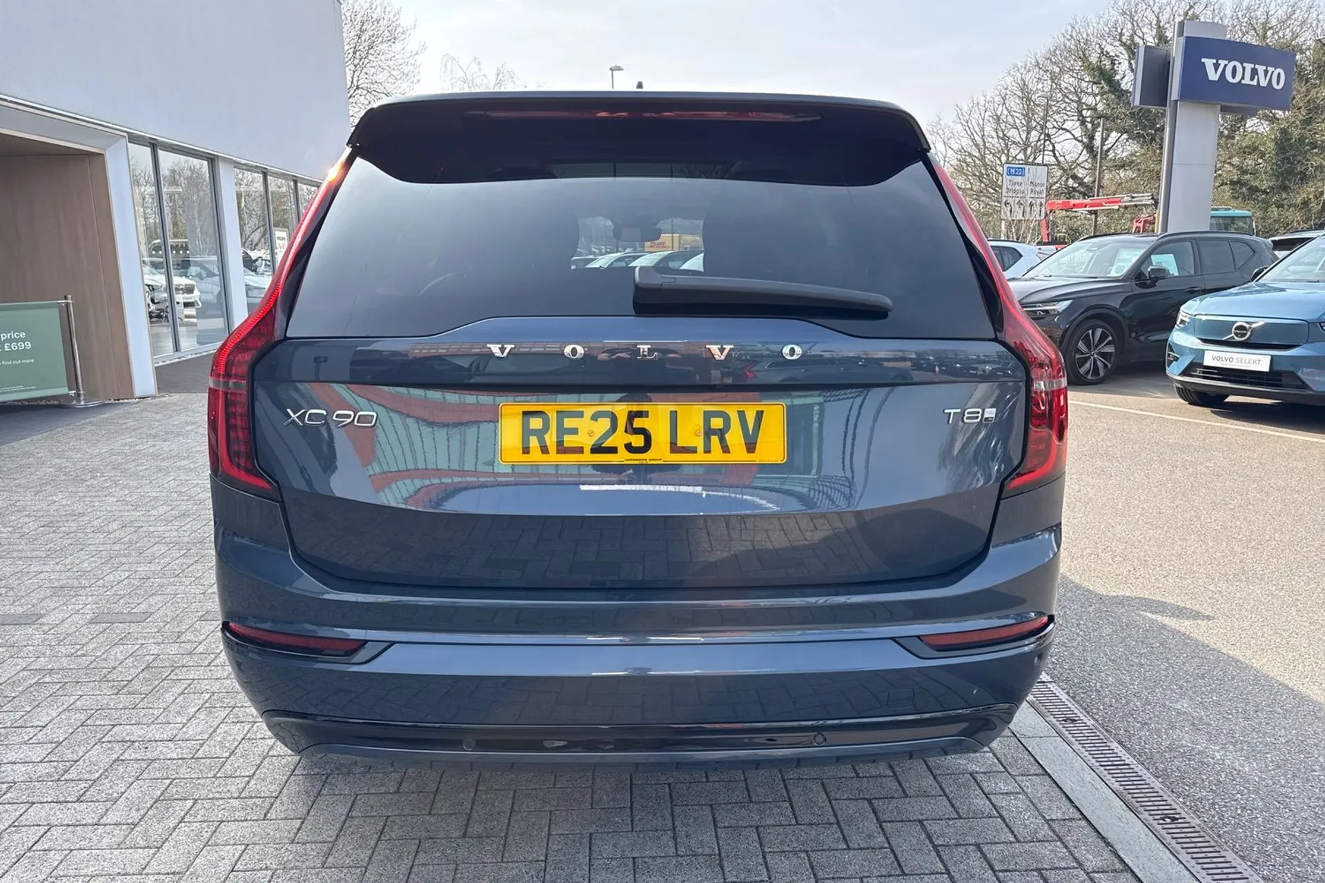 Volvo XC90 thumbnail image number 9