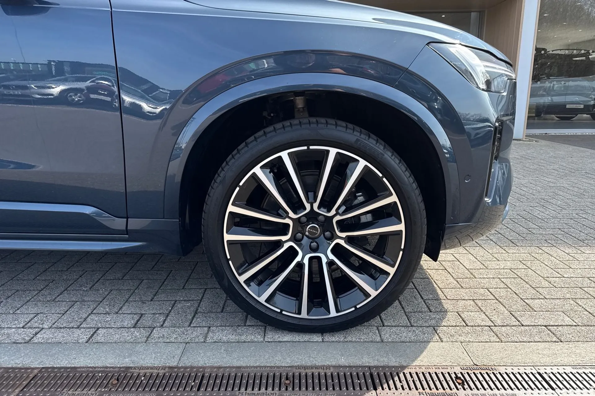 Volvo XC90 thumbnail image number 14