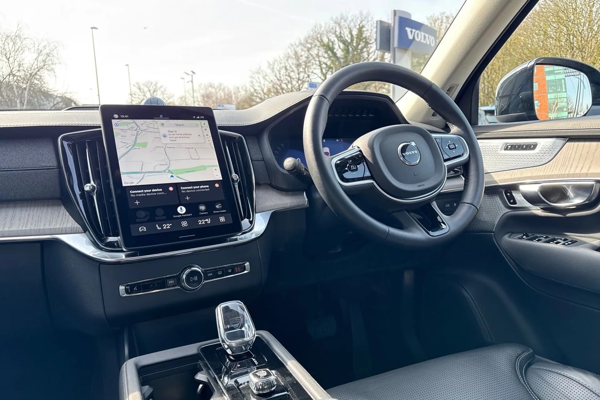 Volvo XC90 thumbnail image number 35