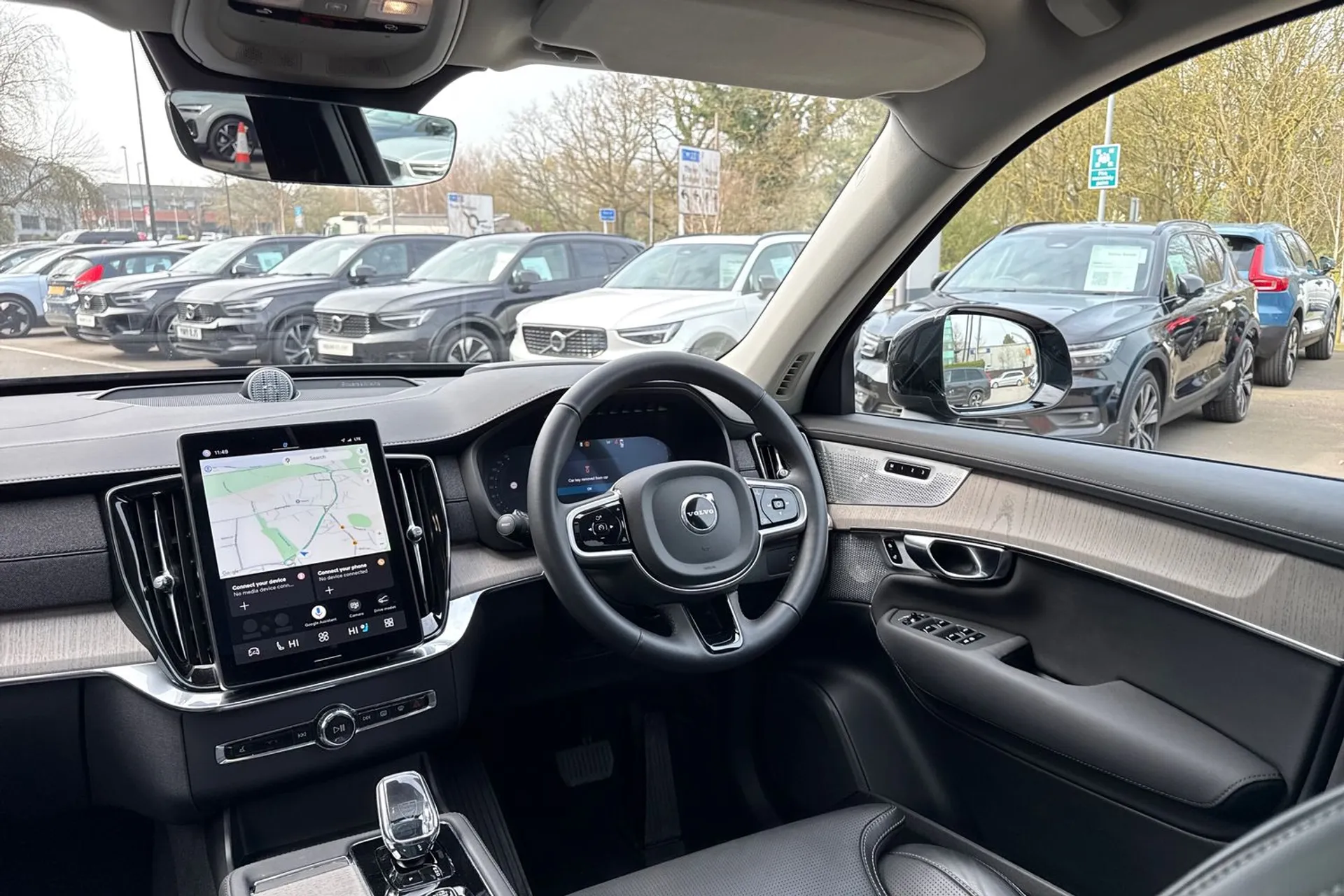 Volvo XC90 thumbnail image number 35