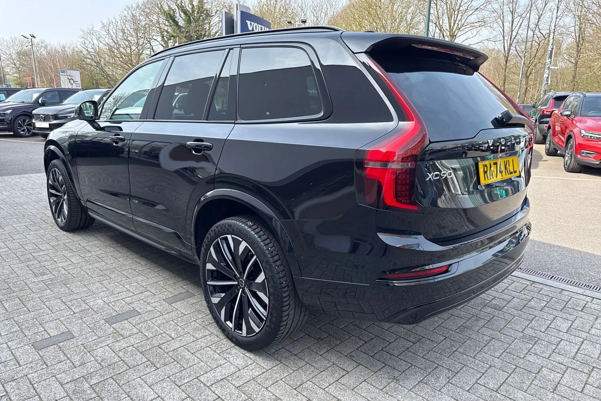 Volvo XC90 thumbnail image number 11