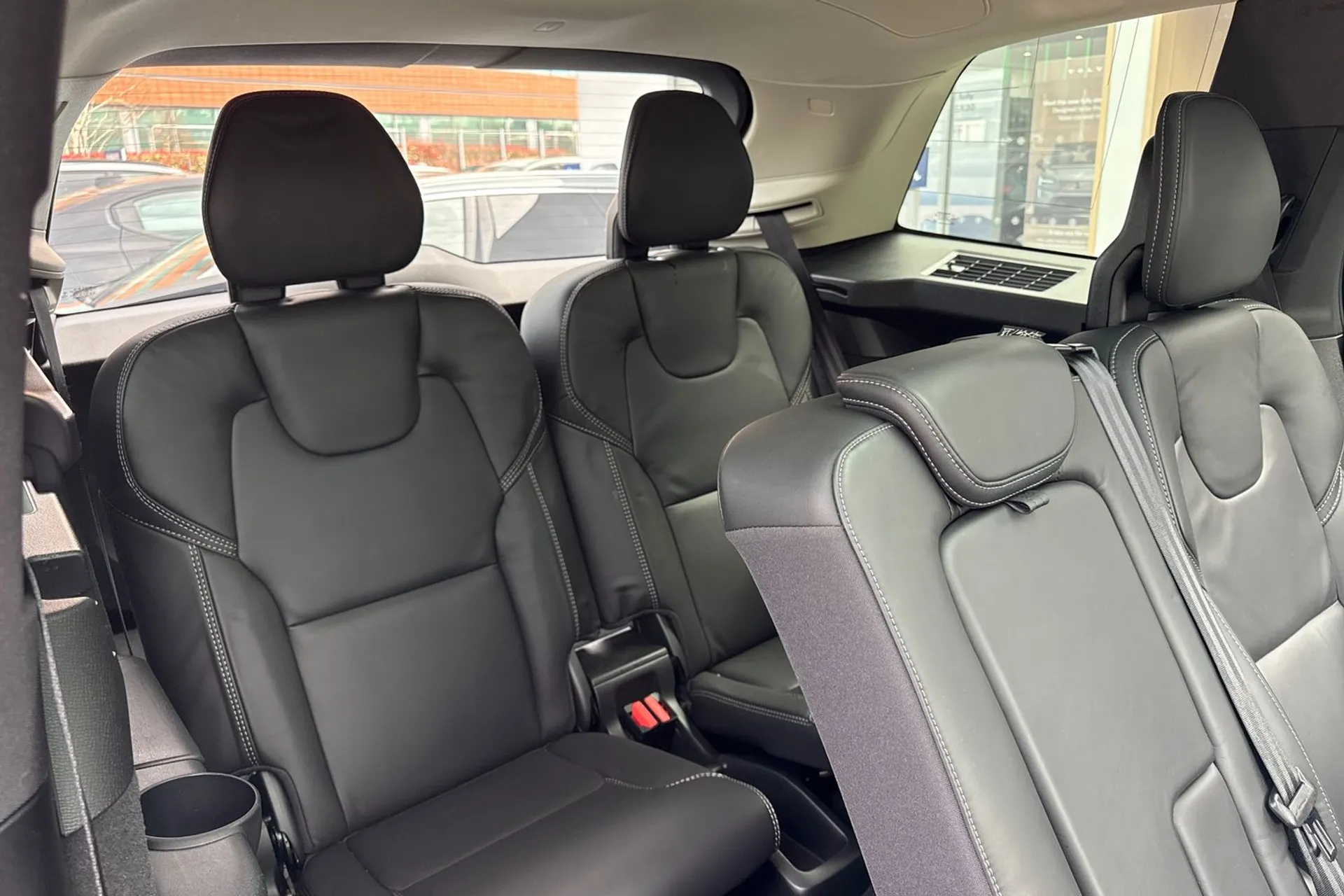 Volvo XC90 thumbnail image number 6