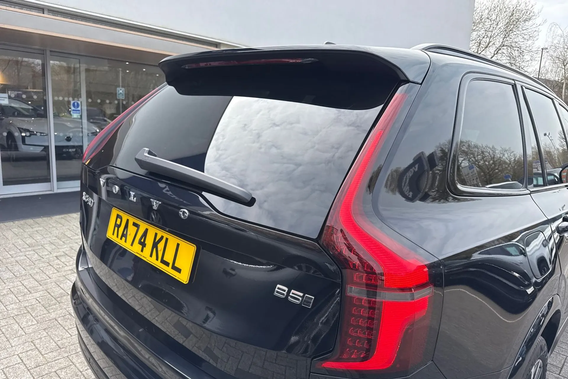 Volvo XC90 thumbnail image number 17