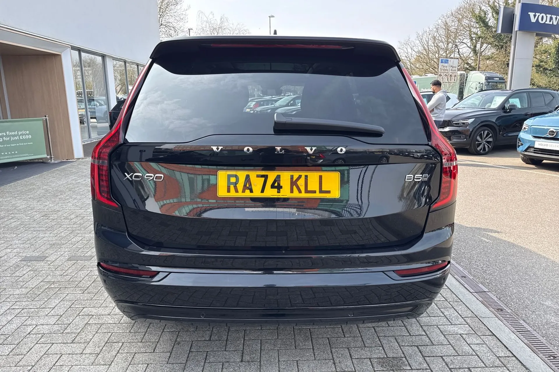 Volvo XC90 thumbnail image number 10