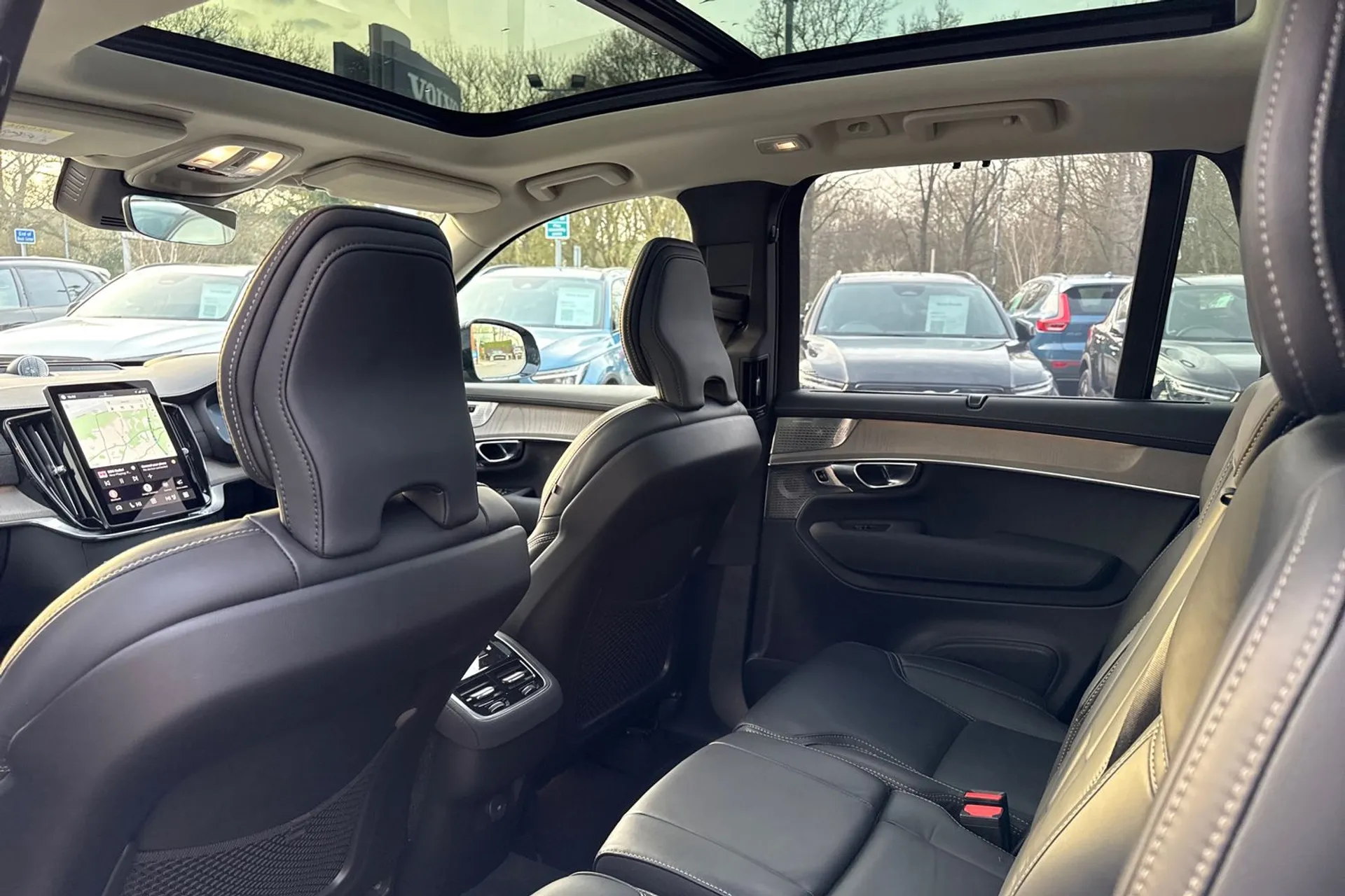 Volvo XC90 thumbnail image number 33